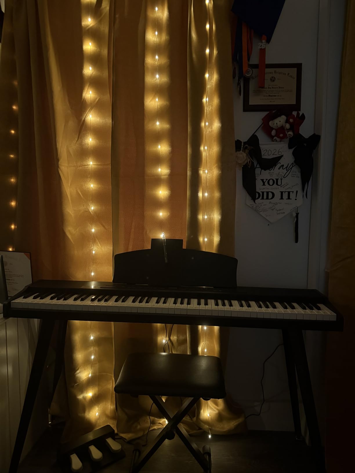 Ktaxon 88 Key Keyboard Piano Set, Full Size Digital Piano Keyboard-Black | Multi-Adjustable Height Bench, Powerful Functional Panel, Professional 3 Pedal Unit and Dual Mode Connectivity for Beginners customer photo 2