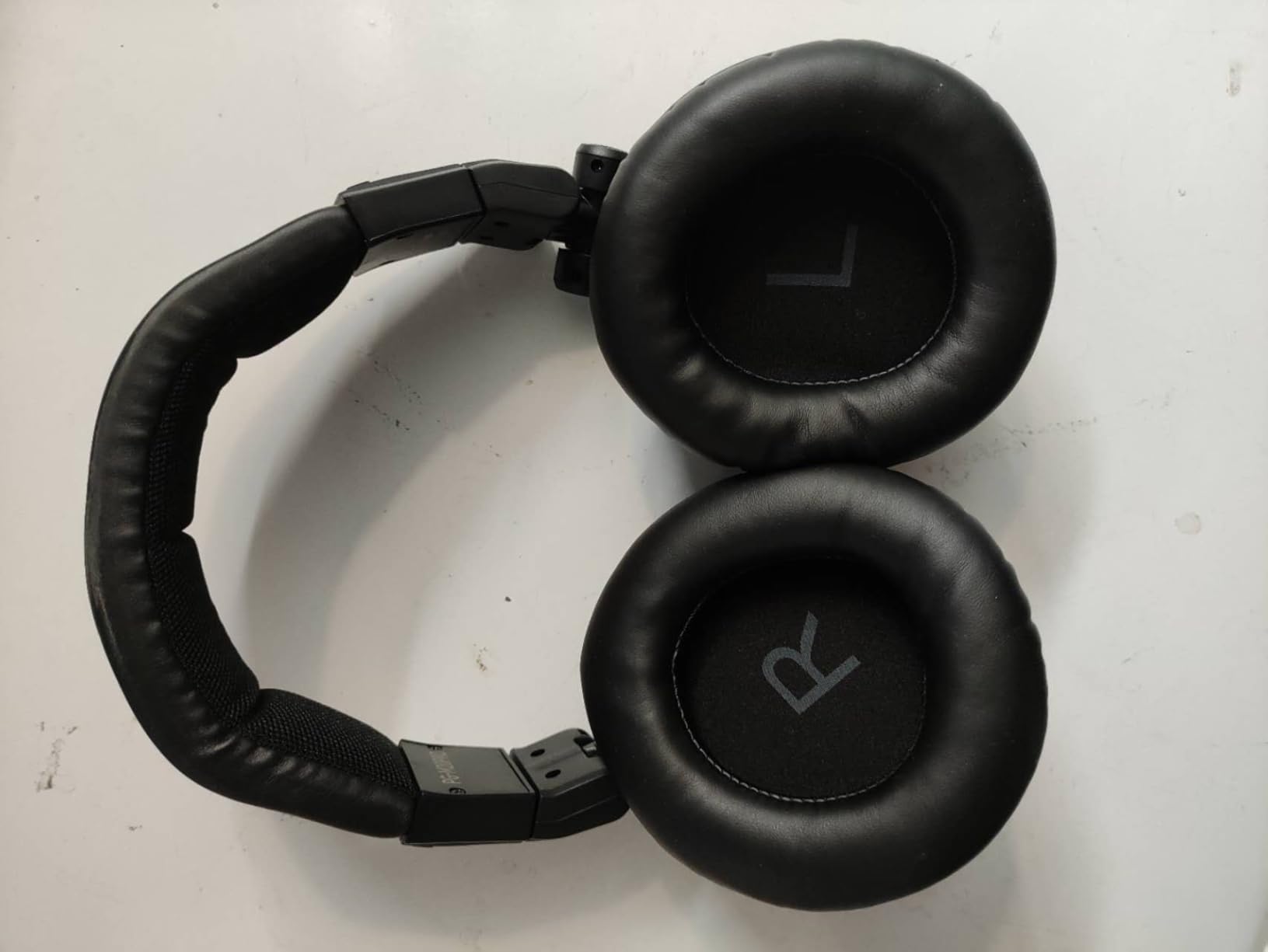 PUPGSIS M20 Wired DJ & Studio Monitor Headphones, 50mm, 3.5/6.35mm | Professional 50mm Drivers 40kHz - 1/4 to 3.5mm Audio Jack for recording, podcasting, mixing and DJ, PC, Keyboard Guitar customer photo 1
