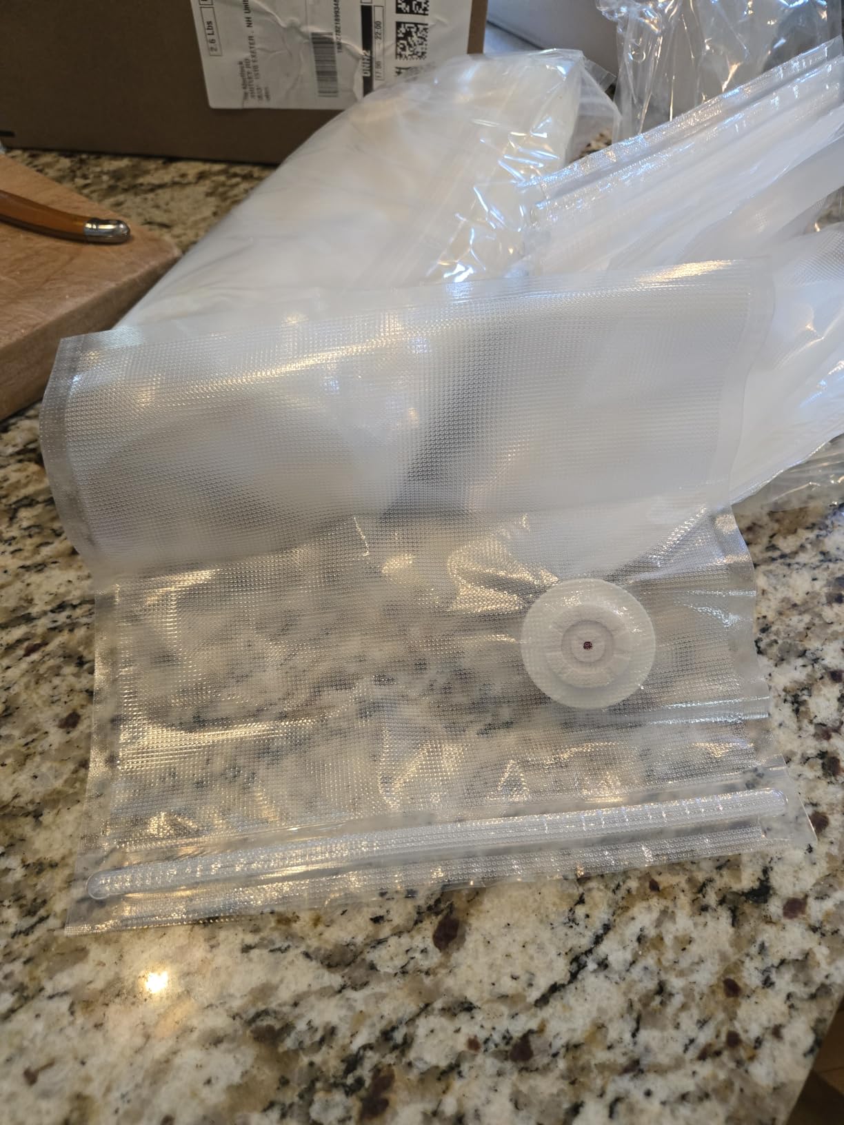 Mehomeli Compact Handheld Vacuum Sealer for Food with 30 Reusable Bags customer photo 1