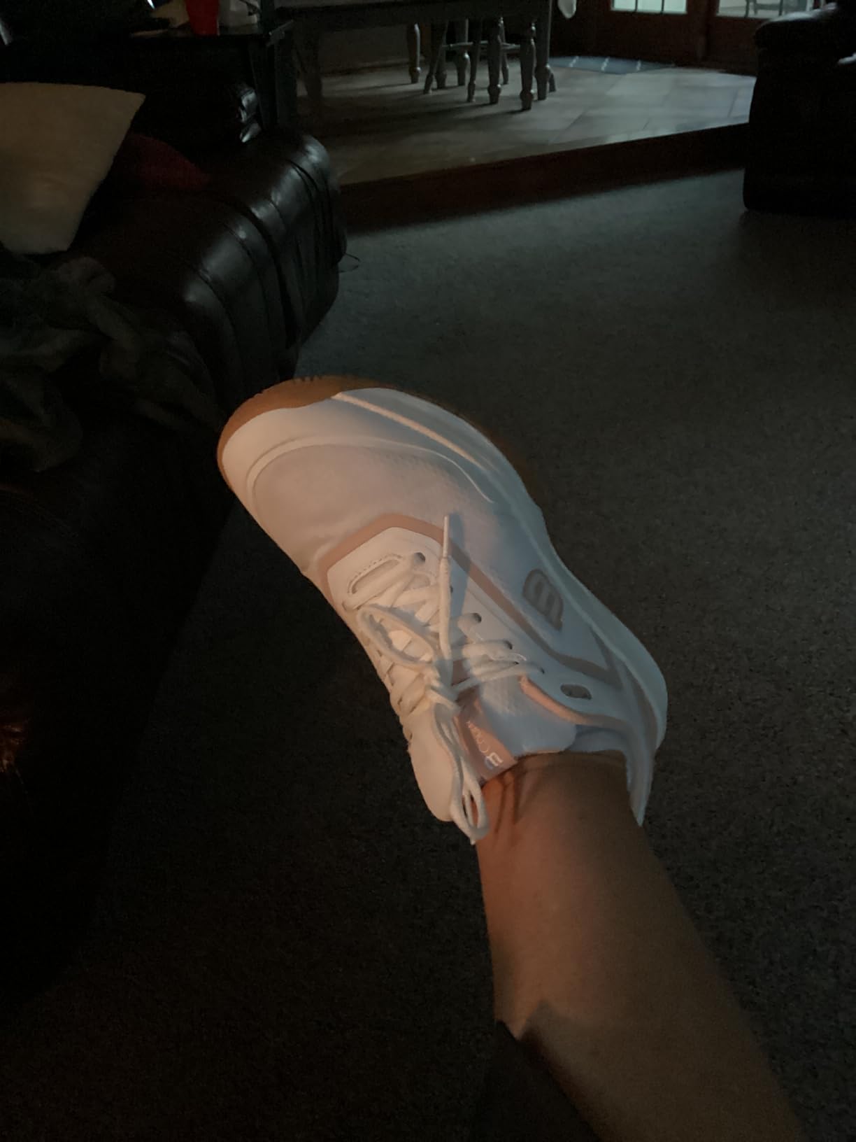 WILSON Courtglide Women's Tennis Shoes - Multiple Colors + Sizes customer photo 1