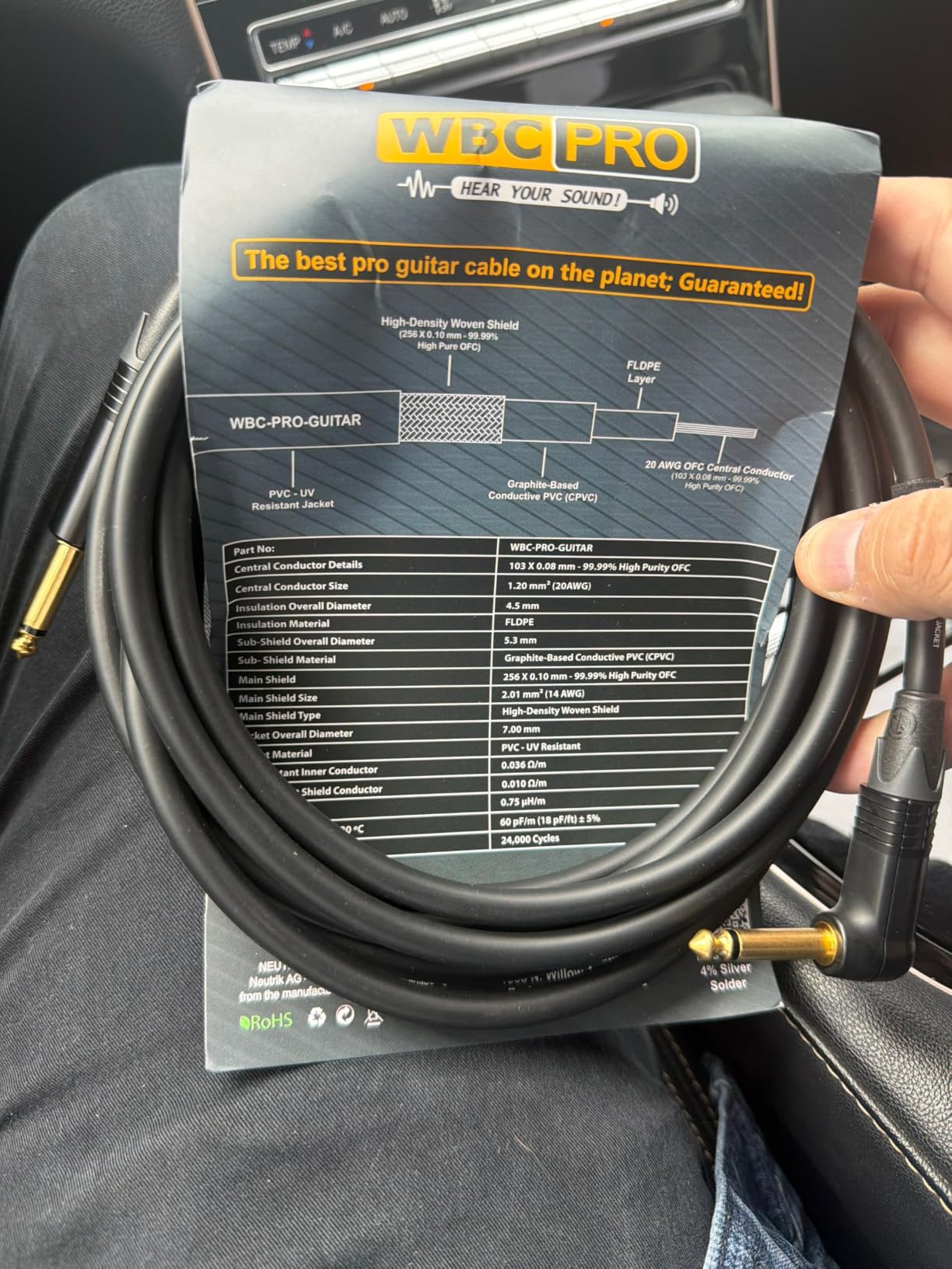 WBC-PRO-Guitar 10 Foot, 20 AWG Low-Cap (18pF/ft) Pro-Grade Dual-Shielded Guitar/Bass Instrument Cable with Neutrik Straight to Angled 1/4 Inch Gold TS Connectors customer photo 1