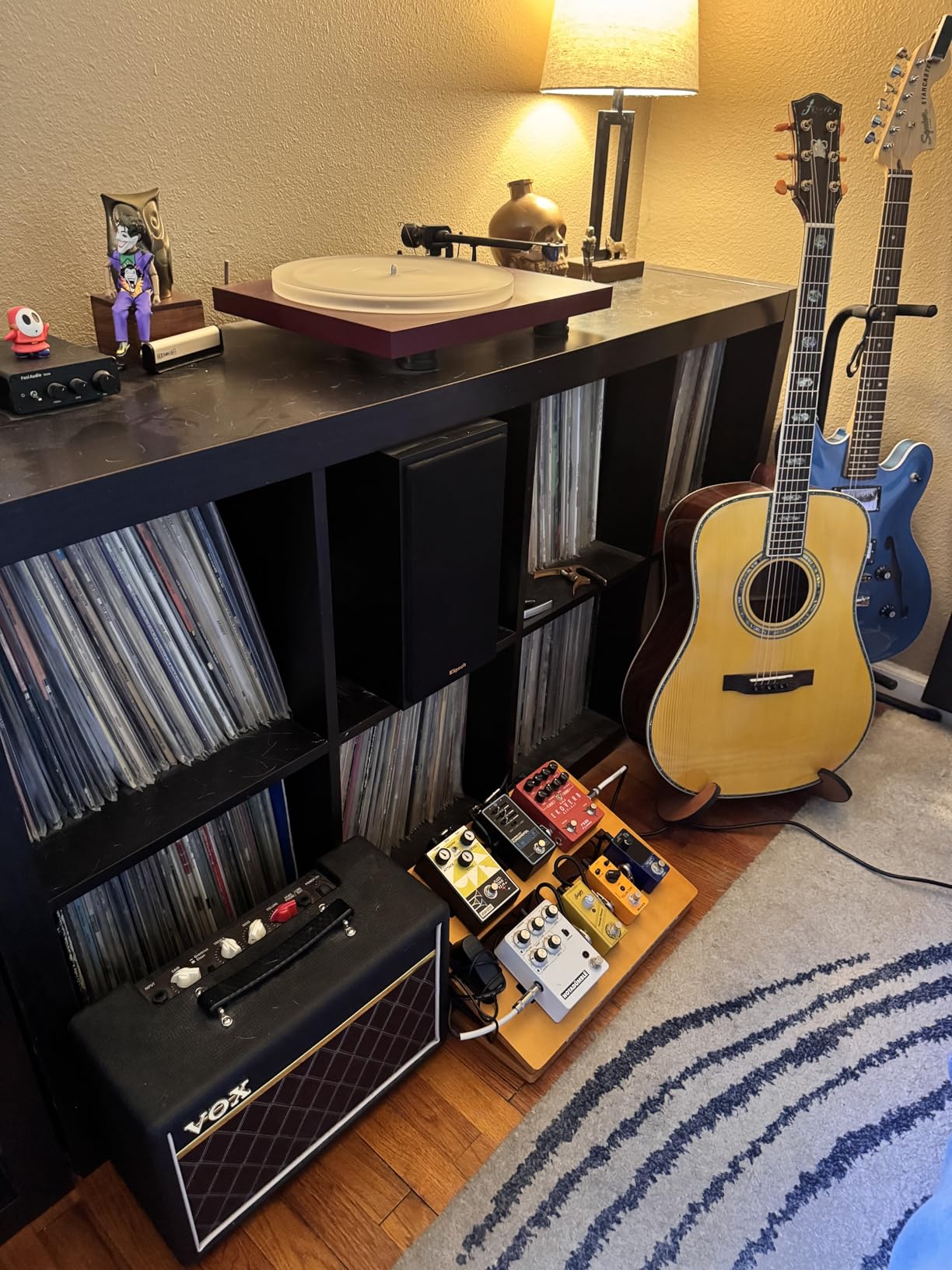 Wooden Folding Guitar Pedal Board, 2-Level Height, 15.75
