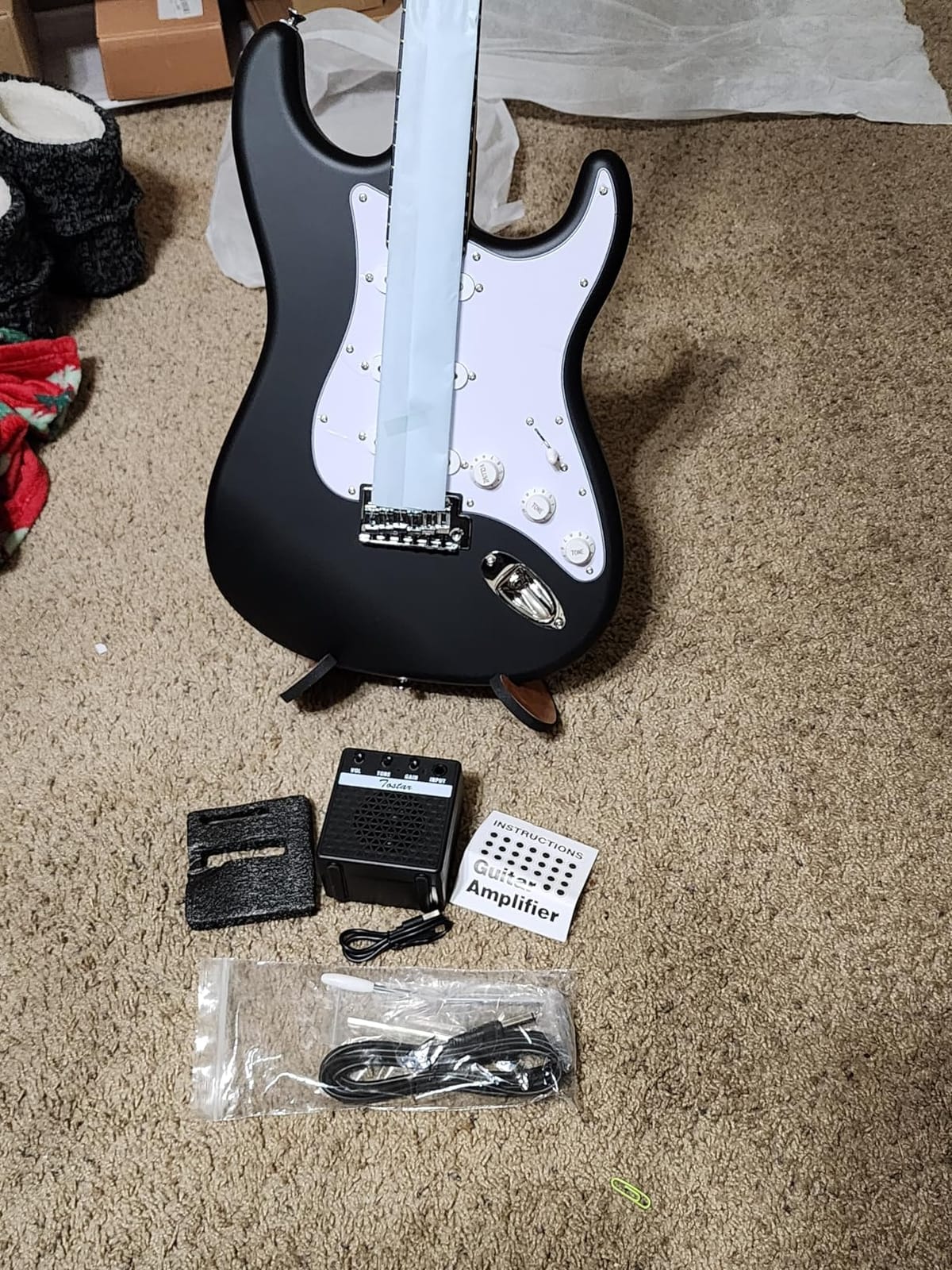 Tostar Electric Guitar Kit for Beginners with 39