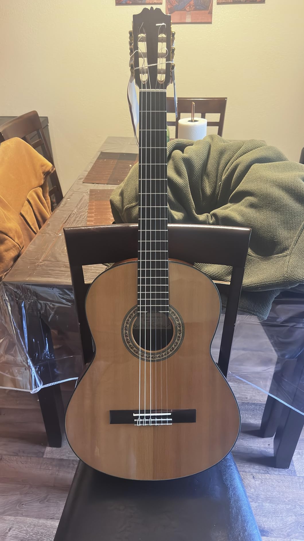 Aghartha AG-40 Classical Guitar 39-inch Solid Cedar Top, Handcrafted Spanish Heel Nylon String Guitar for Beginners and Professionals customer photo 2