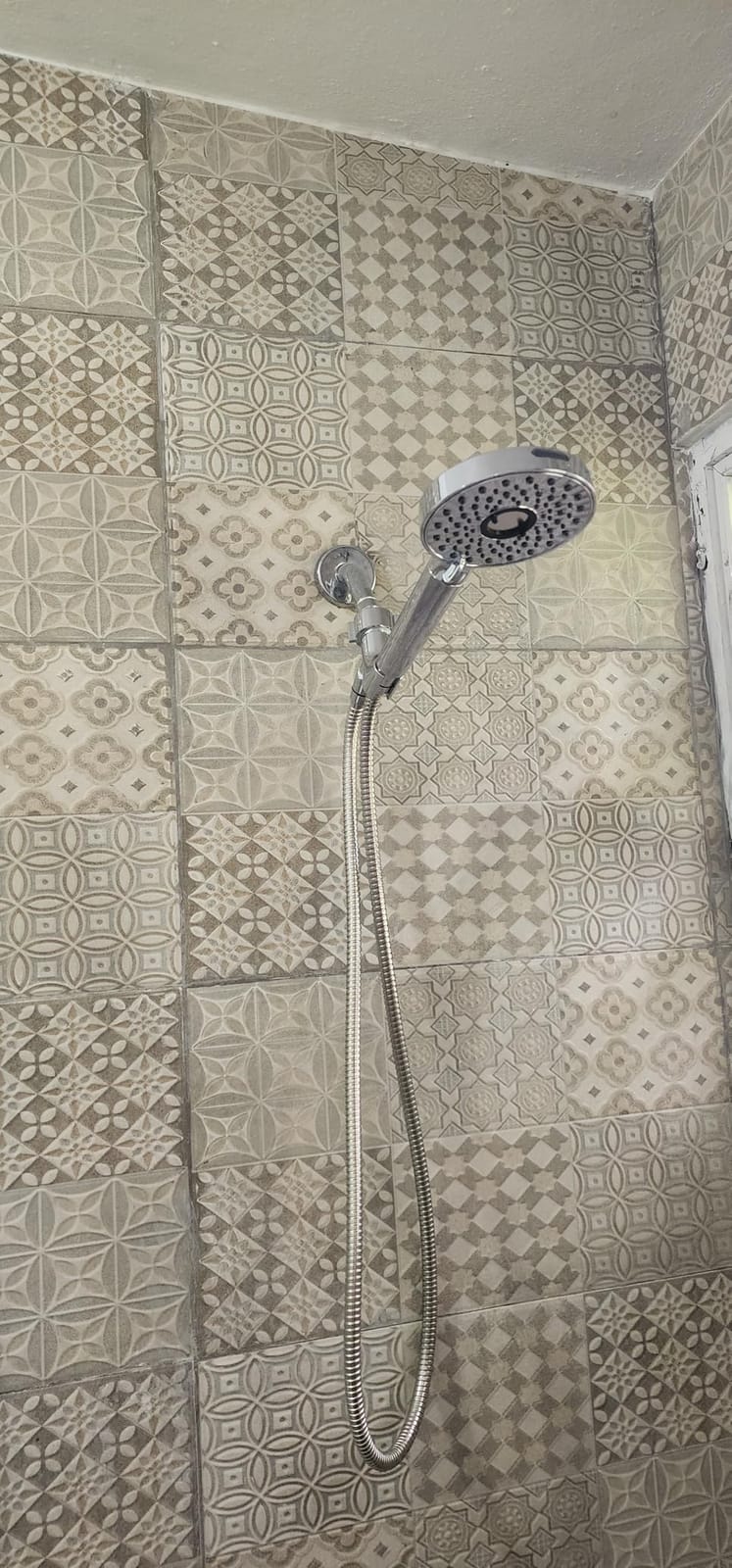 Magichome Filtered Shower Head with Handheld, 10-Mode Adjustable Detachable Chrome Showerhead w/Stainless Hose, Water Softener Filter Beads for Hard Water - Remove Chlorine, Reduce Dry Itchy Skin customer photo 1