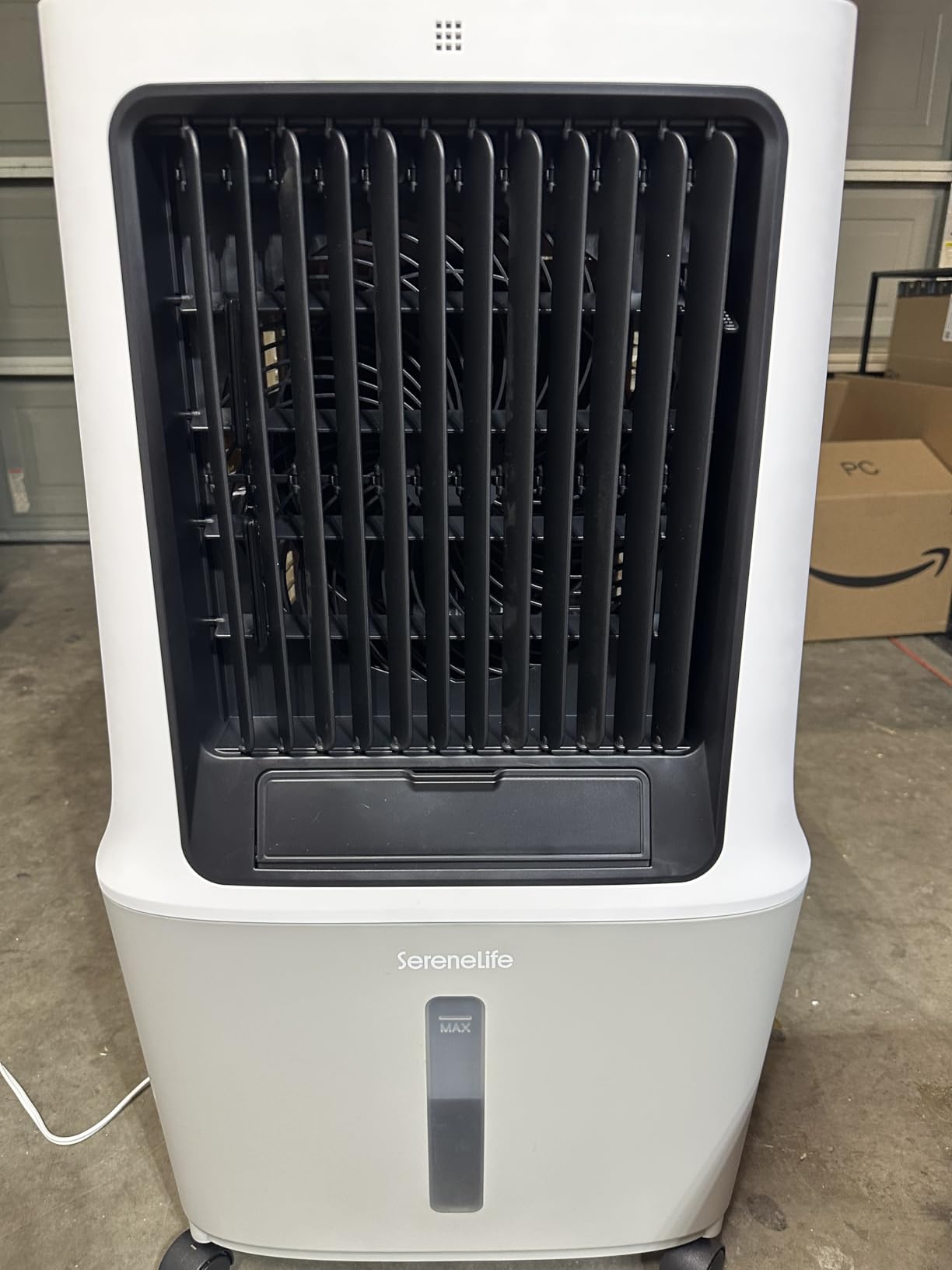 SereneLife Portable Swamp Cooler Air Conditioner - 2500 CFM Airflow, 8 Gallon Water Tank Portable Evaporative Air Cooler for Room & Outdoors, WiFi, Humidifier & Fan Modes, Ice Packs & Remote Included customer photo 1