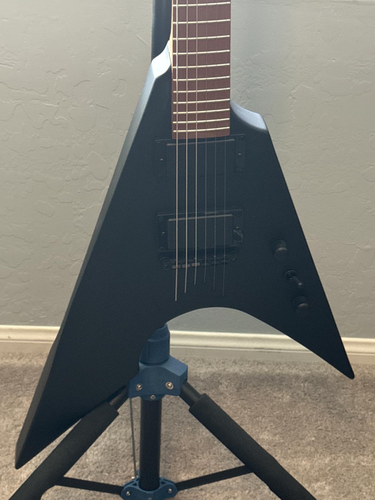 AKLOT Strayloom 12-String Electric Guitar: Humbucker Pickups, Okoume Neck, Jatoba Fingerboard, Fully Adjustable Hybrid Bridge, Electric Guitar Kit with Gig Bag, Classic Jangle & Chime (Solar Fade) customer photo 2