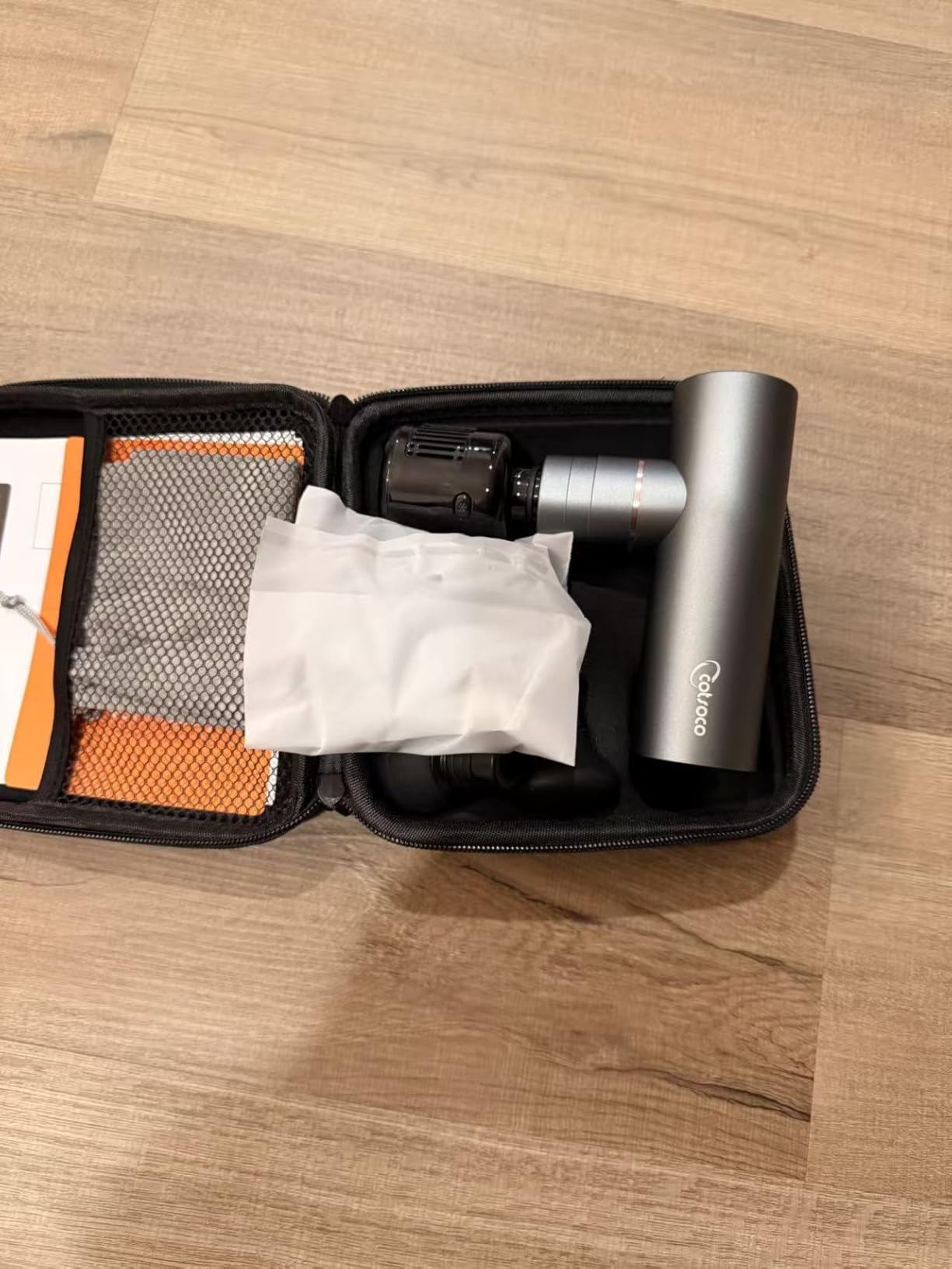 cotsoco Mini Massage Gun with Heat and Cold, 45lbs Force, 8H Battery customer photo 1