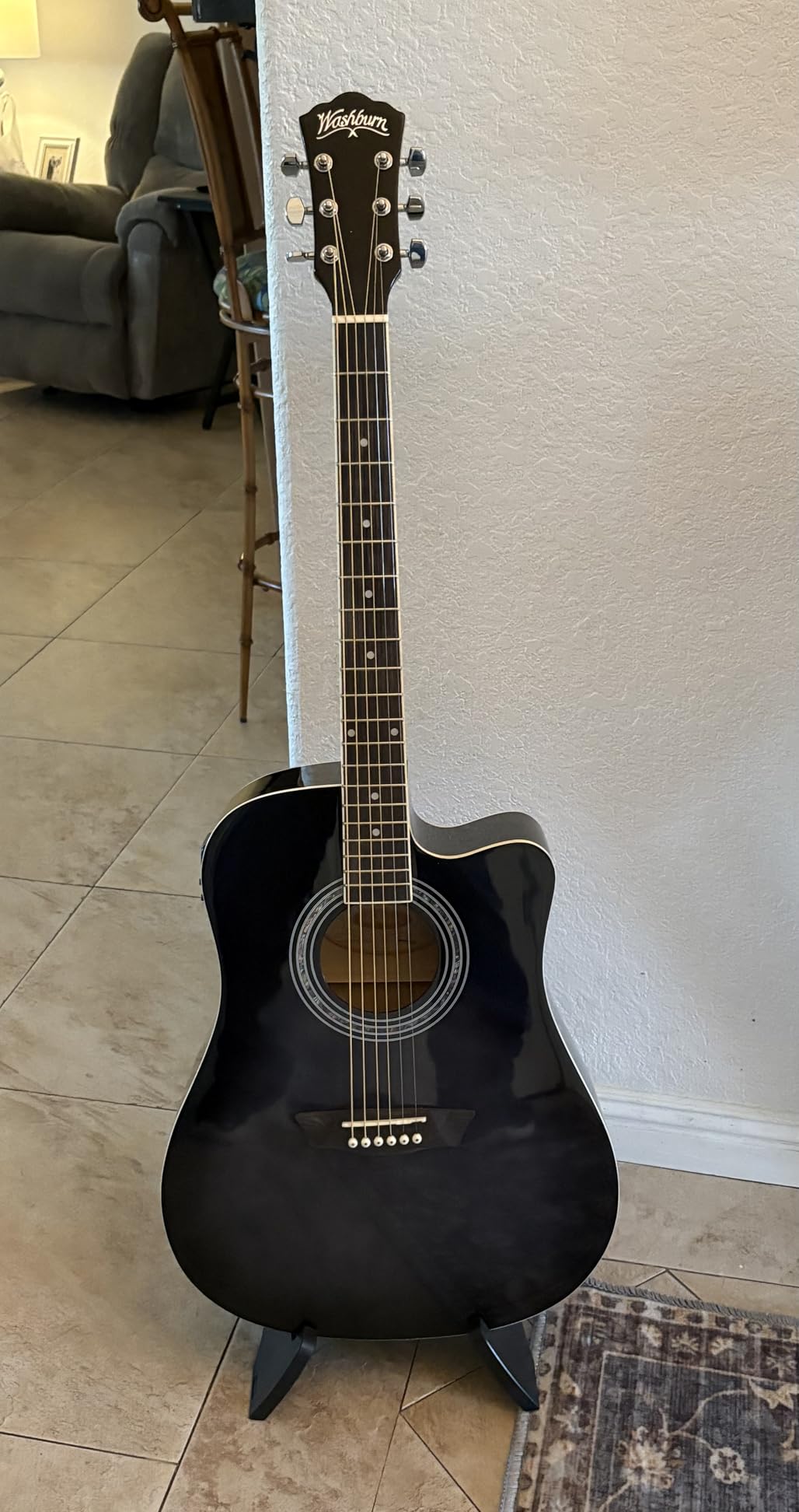 Washburn WA90CE Acoustic-Electric Guitar Kit - Black Bundle with Gig Bag, Strap, Picks, Strings, Stand, Instructional DVD and Austin Bazaar Polishing Cloth customer photo 2