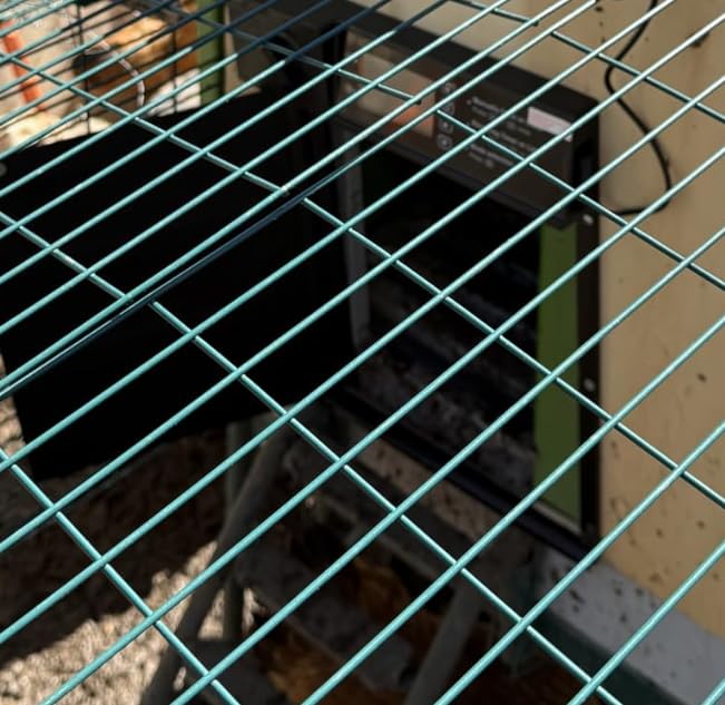 Large Size Automatic Chicken Coop Door Solar Powered - Timer/Light Sensor customer photo 2