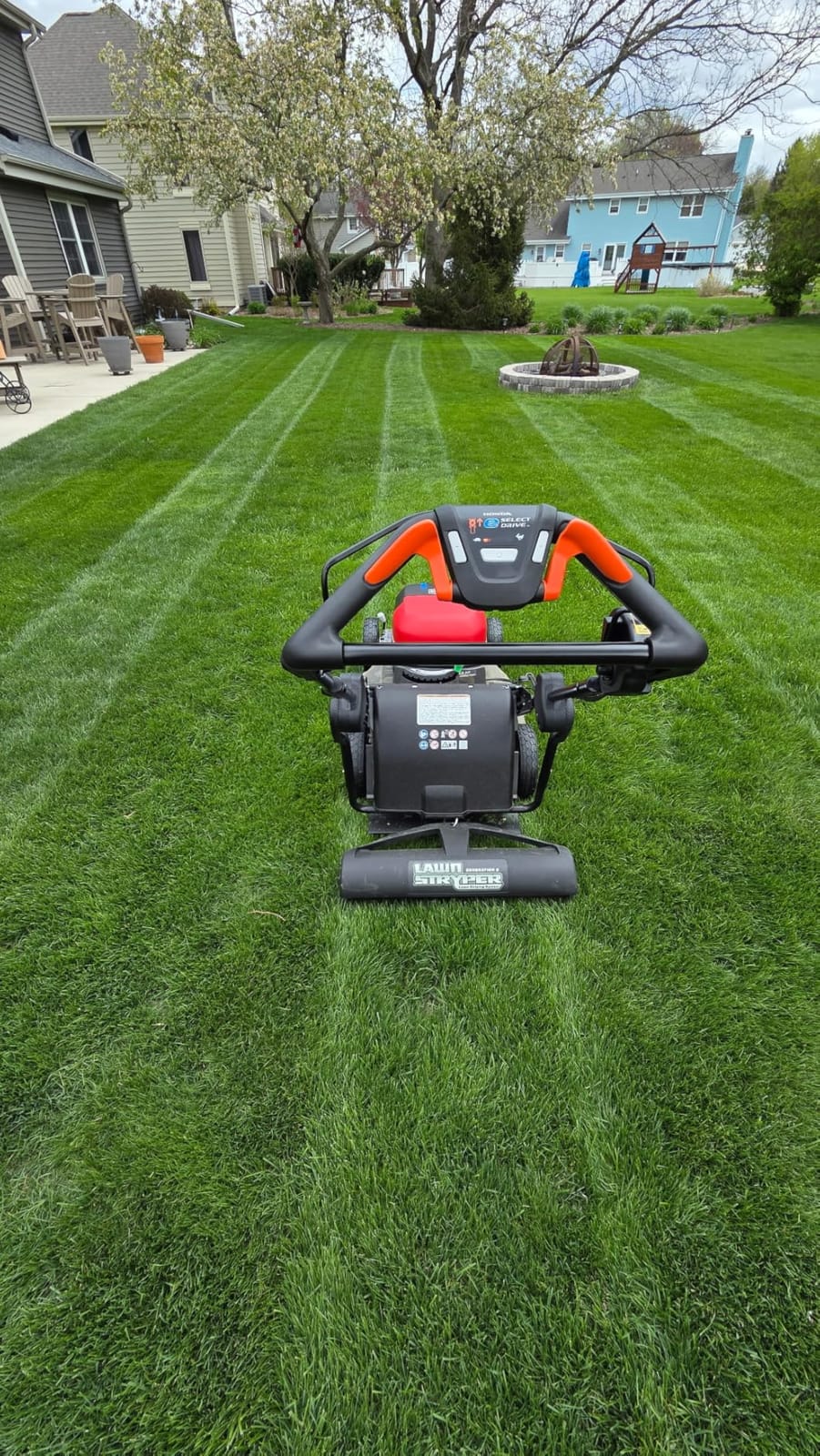 Honda HRX-BE 21-Inch Walk Behind Battery Powered Lawn Mower (HRX217YXBEXA6) customer photo 1