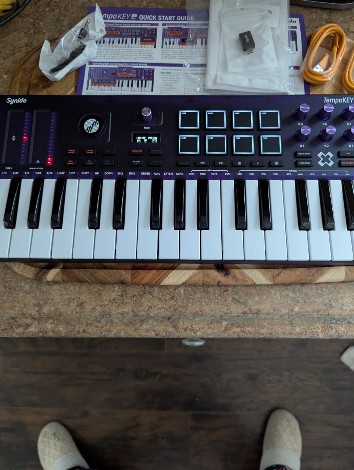 Wireless 32 Key MIDI Keyboard Controller Rechargeable with Built-in Speaker | 8 Drum Pads, 8 Knobs, OLED Display, MIDI In/Out, BT MIDI, Fast Channel Switching, Sound Presets, Included Editor Software customer photo 1