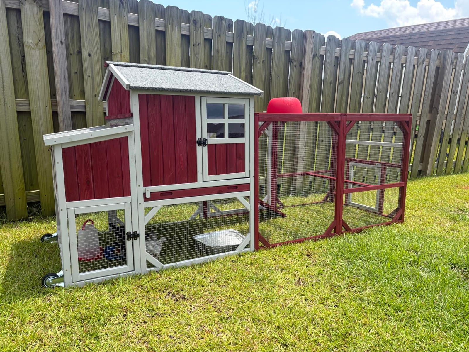 Large Chicken Coop with Wheels, Outdoor Hen House Tractor for 3-6 Chickens customer photo 2