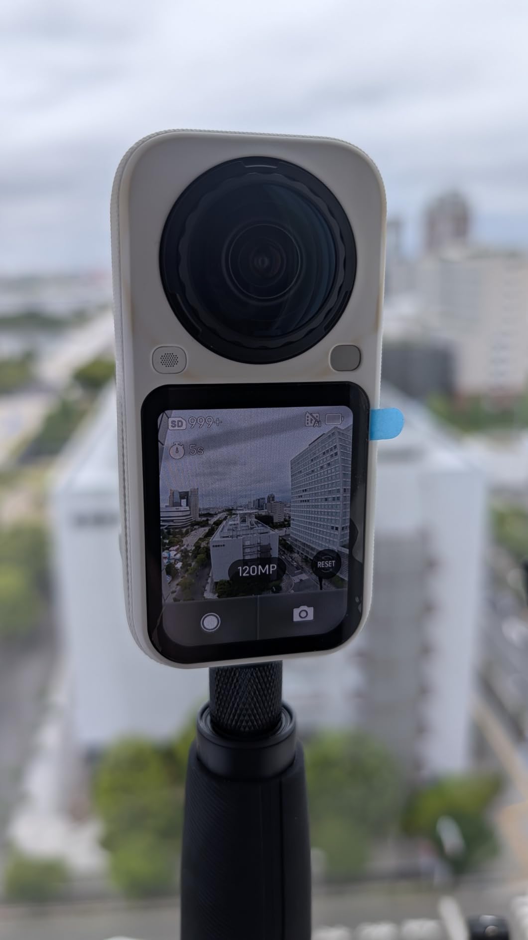 Insta360 X6, 8K 360 Camera with 1/1.1'' Sensors customer photo 1