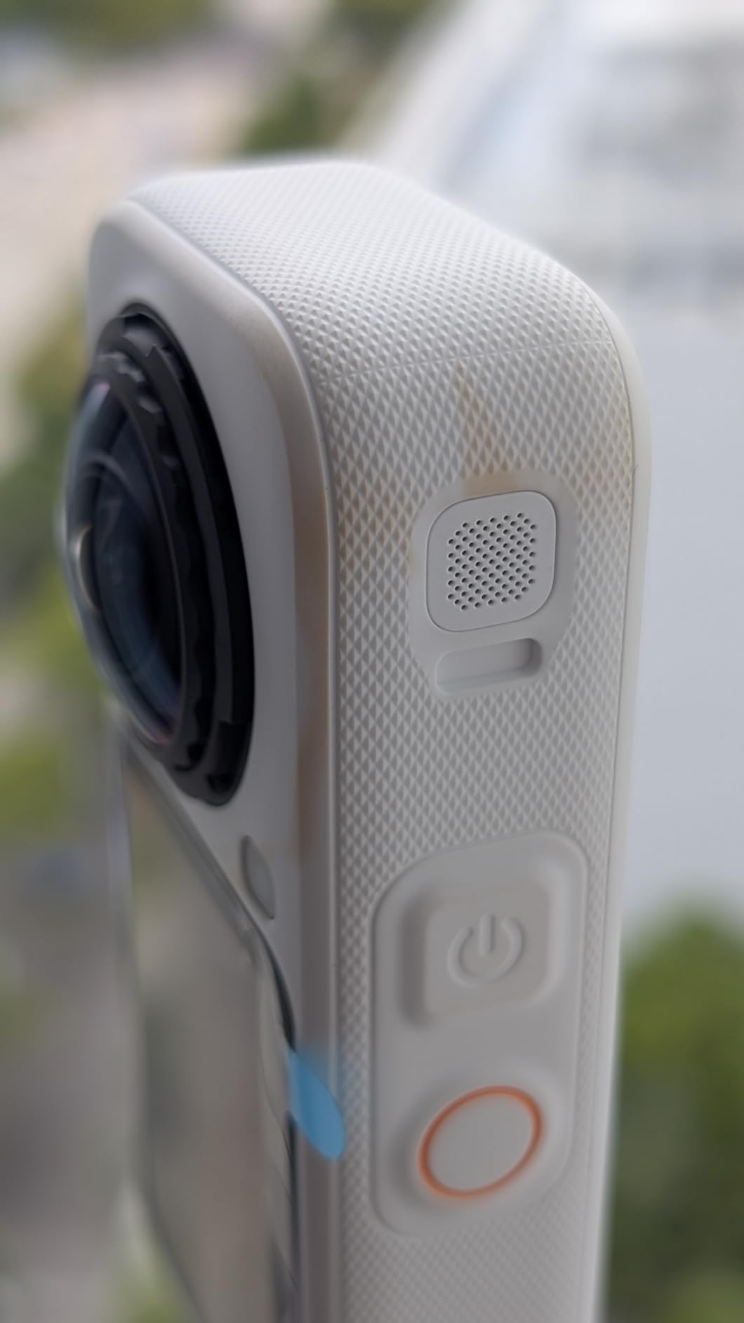 Insta360 X6, 8K 360 Camera with 1/1.1'' Sensors customer photo 2