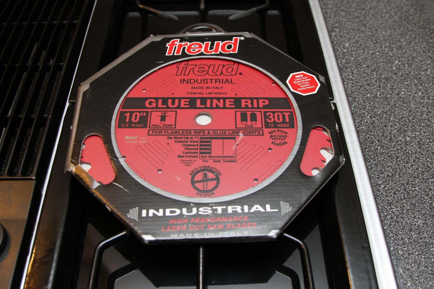 Freud Industrial Glue Line Ripping Saw Blade with Premium Tico Hi-Density Carbide Ripping Blend for Maximum Performance - 10