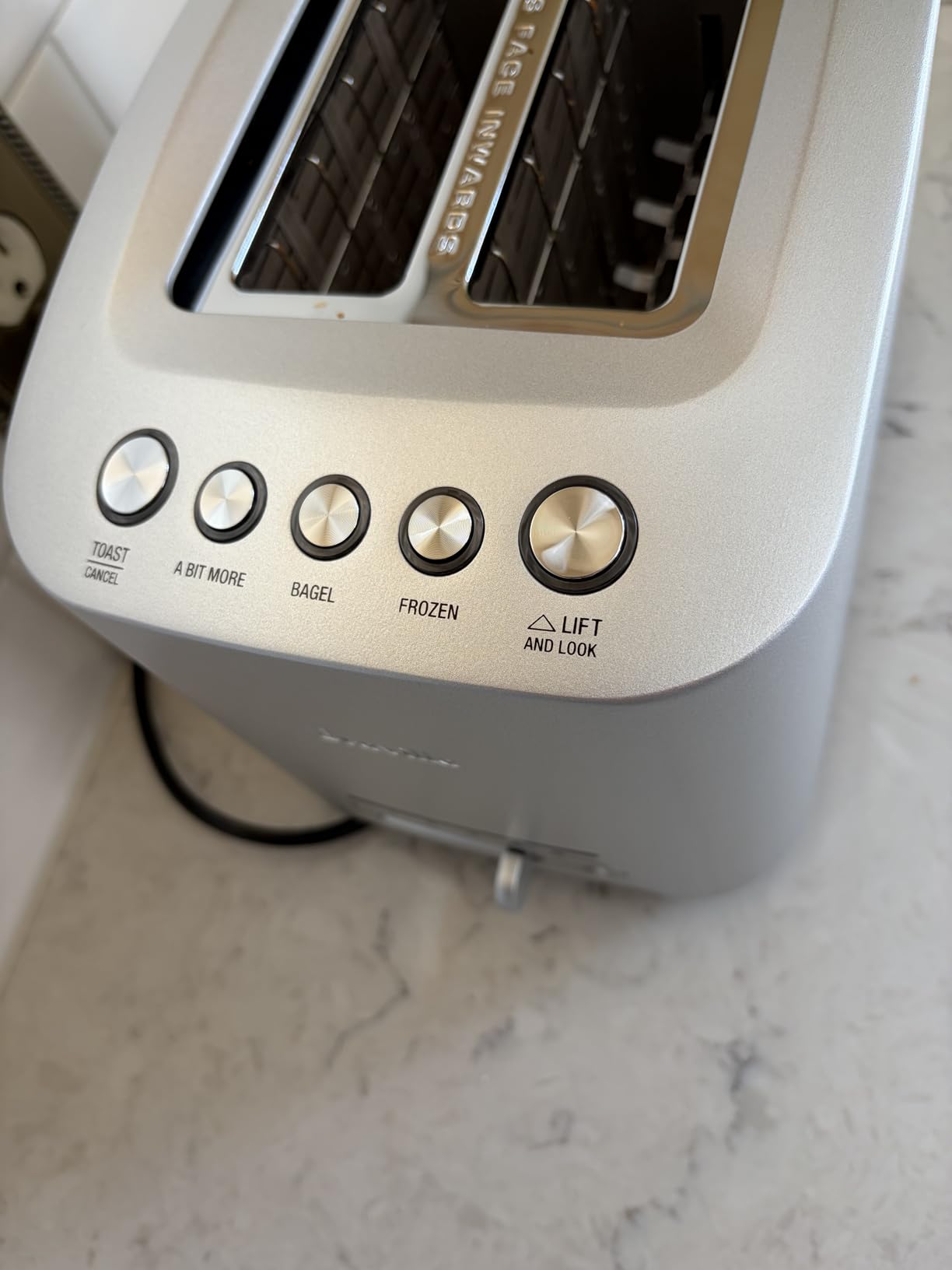 Breville Die-Cast Smart Toaster customer photo 1
