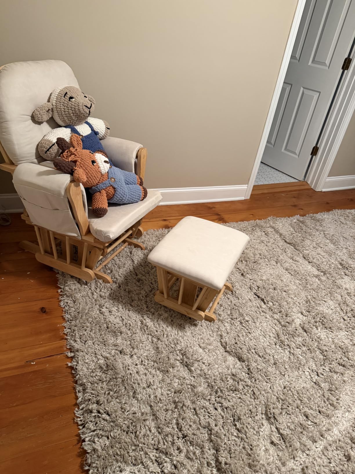 Storkcraft Premium Hoop Glider & Ottoman, Espresso with Beige customer photo 1