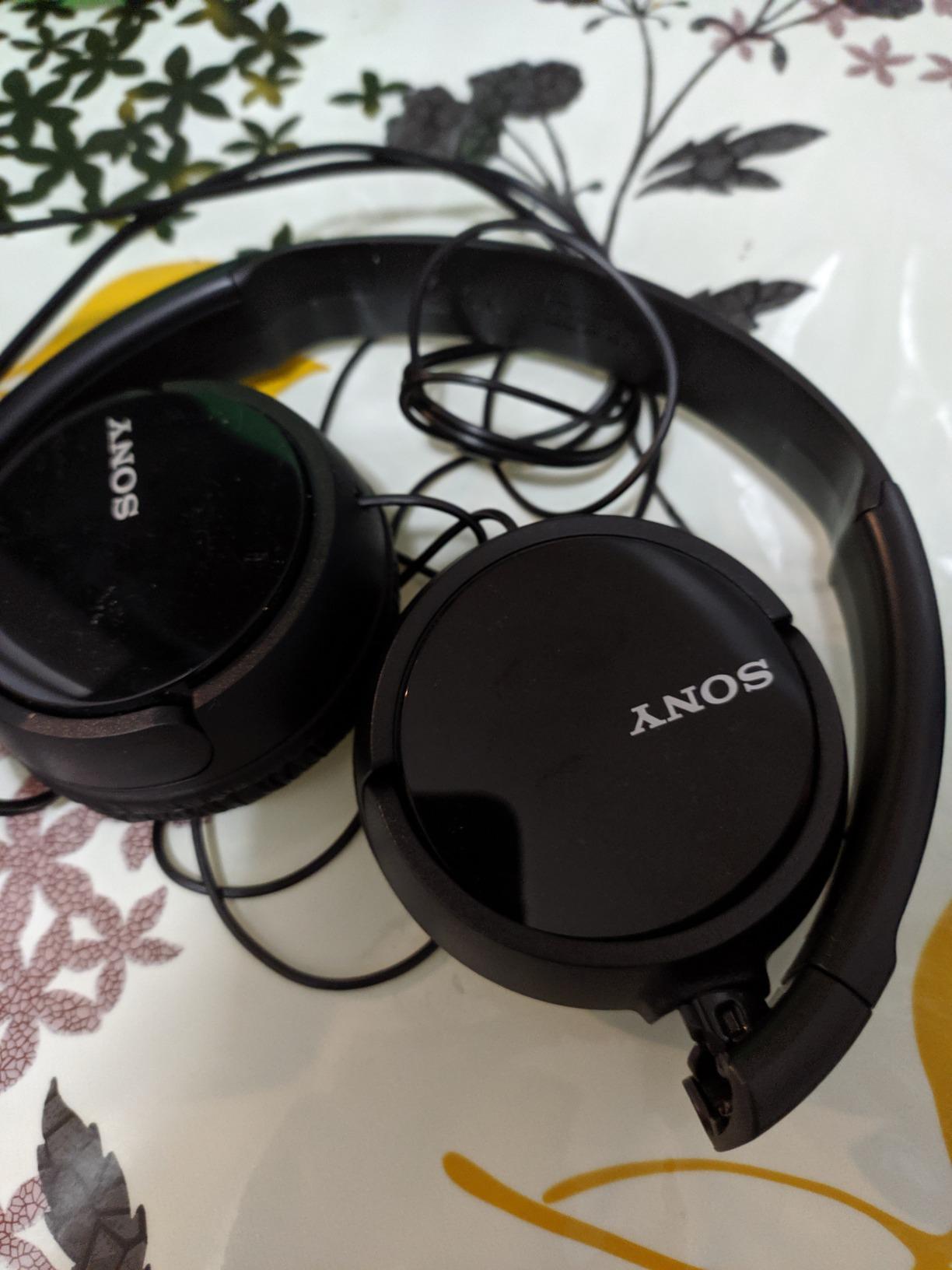Sony ZX Series Wired On-Ear Headphones with Mic, Black MDR-ZX110AP customer photo 1