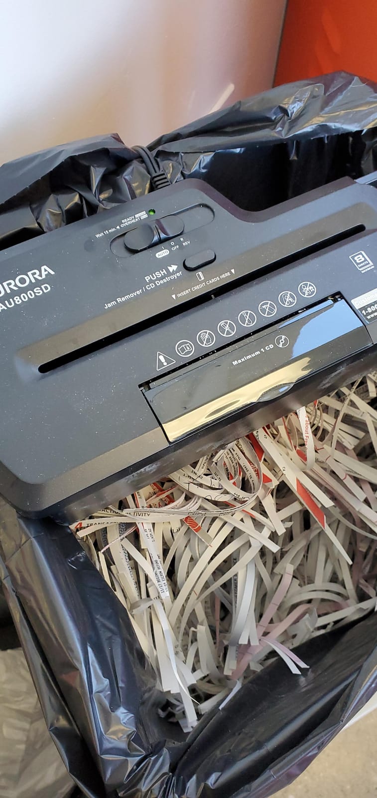Aurora AU800SD Professional Strip Cut Paper Shredder/CD/Credit Card Shredder Without Wastebasket, 8-Sheet Strip-Cut No Basket, Black customer photo 1