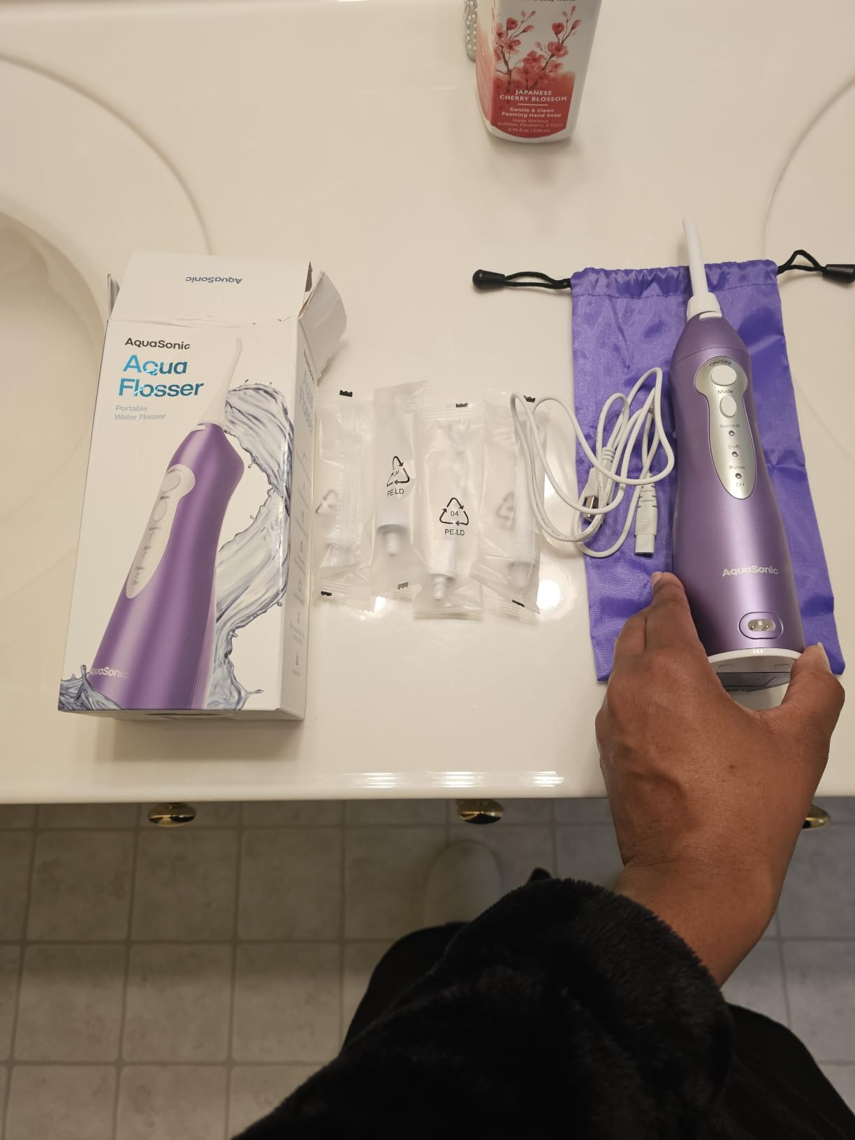 AquaSonic Aqua Flosser customer photo 2