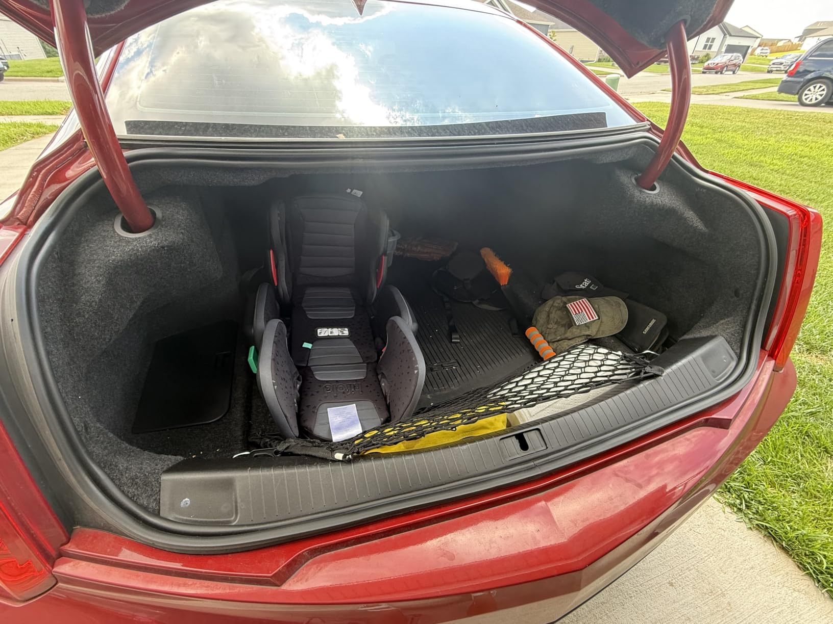 Mifold Hifold Adjustable Kids High Back Booster Car Seat with Strap – Slate Grey customer photo 2