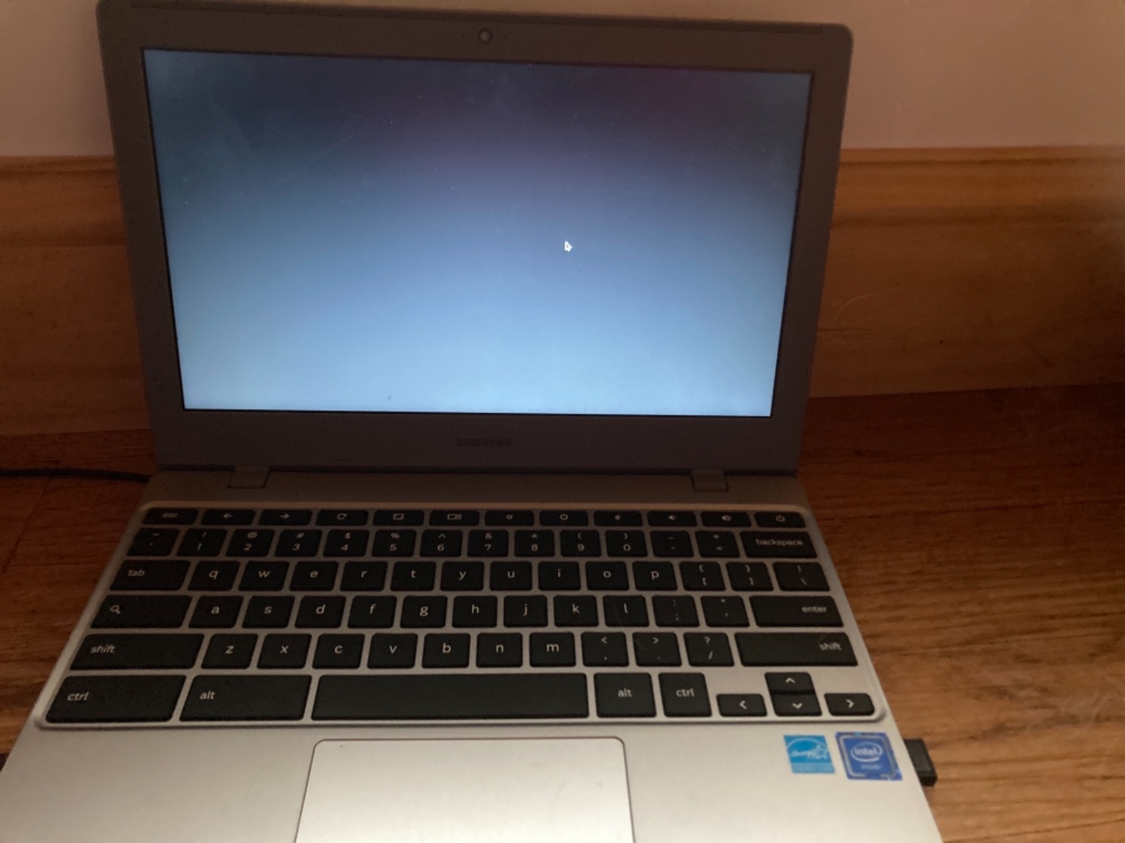 SAMSUNG Galaxy Chromebook 4 11.6” 64GB Laptop Computer w/ 4GB RAM, Gigabit WiFi, HD Intel Celeron Processor, Compact Design, Military Grade Durability, US Version, Silver customer photo 2