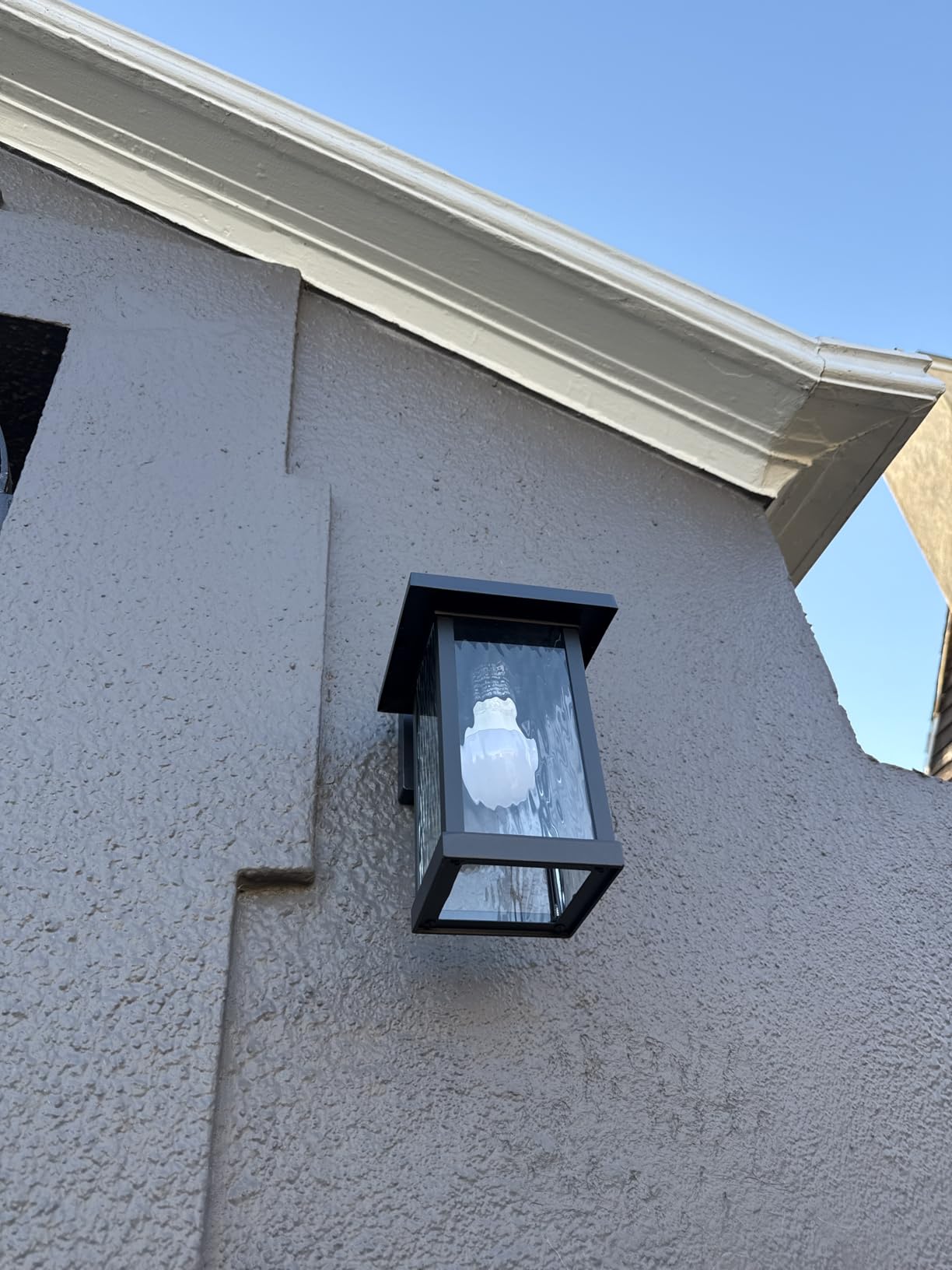 Ring A19 Smart LED Bulb — Energy-efficient with 800 lumens of white light, works with Amazon Sidewalk, White customer photo 1