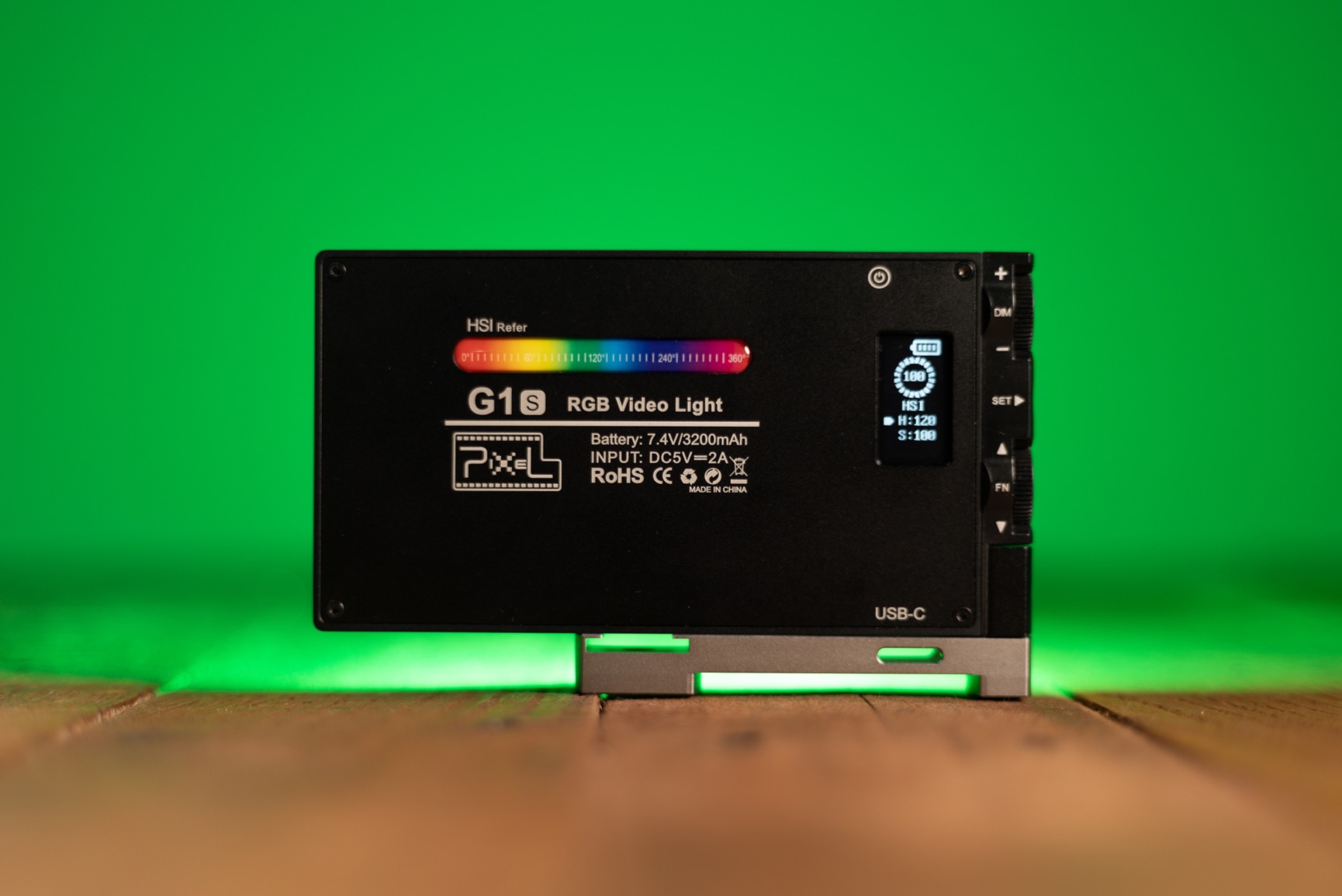 Pixel G1s RGB Video Light with APP Control, 12W 210 Minutes Rechargeable Battery LED Camera Light, 10 Common Lighting Effects, CRI≥97 2500-8500K LED Video Light with Aluminum Alloy Body customer photo 2