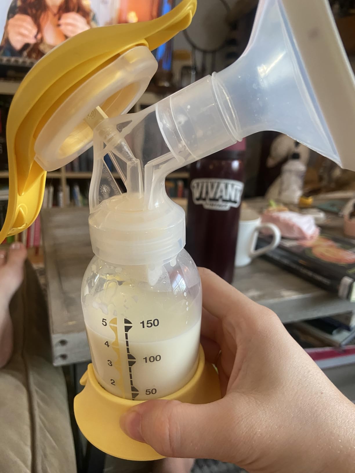 Medela Harmony Manual Breast Pump, On-the-Go, More Milk Output customer photo 2