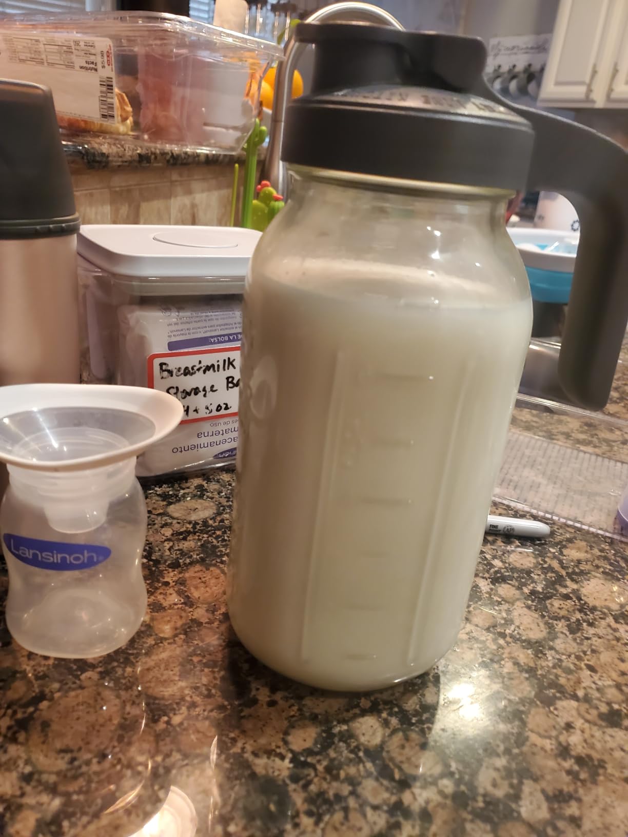 Elvie Curve - Manual Wearable Breast Pump - Hands-Free, Kick-Proof, Portable Silicone Pump that Can Be Worn in-Bra for Gentle, Natural Milk Expression - Breast Feeding Essentials customer photo 1