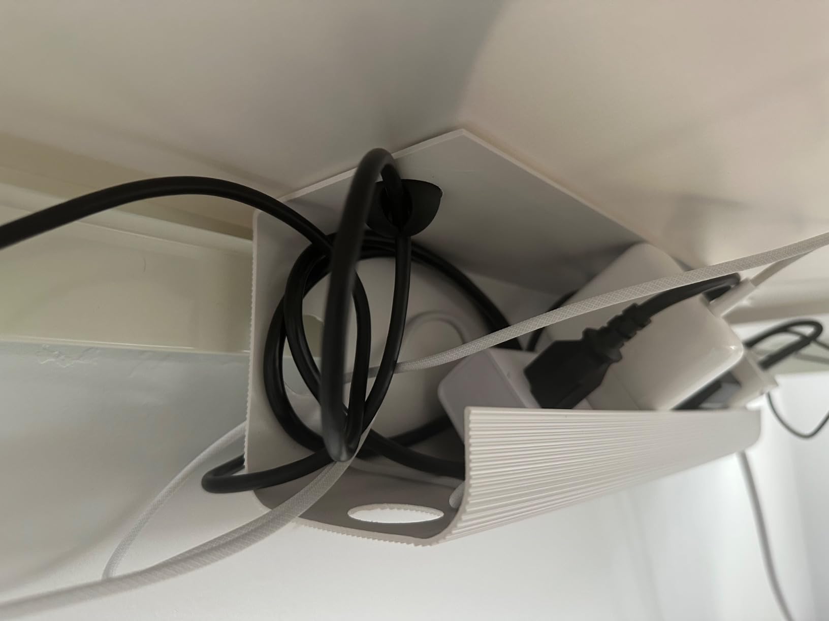 Yecaye 2 Pack Cable Management Under Desk, 31.5 in, Black customer photo 1