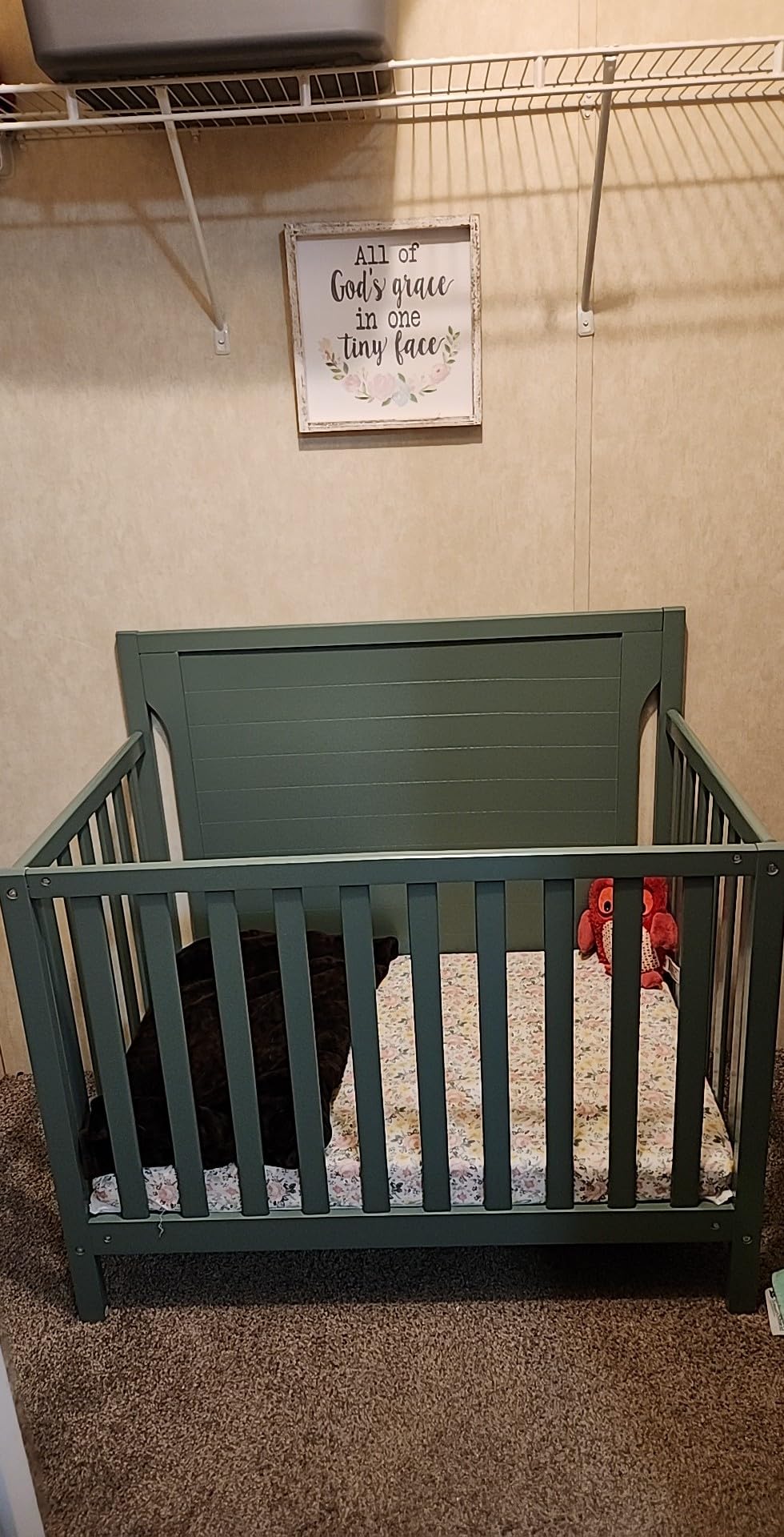 Dream On Me Bellport 4-in-1 Mini Crib for Small Spaces, Safari Green customer photo 2