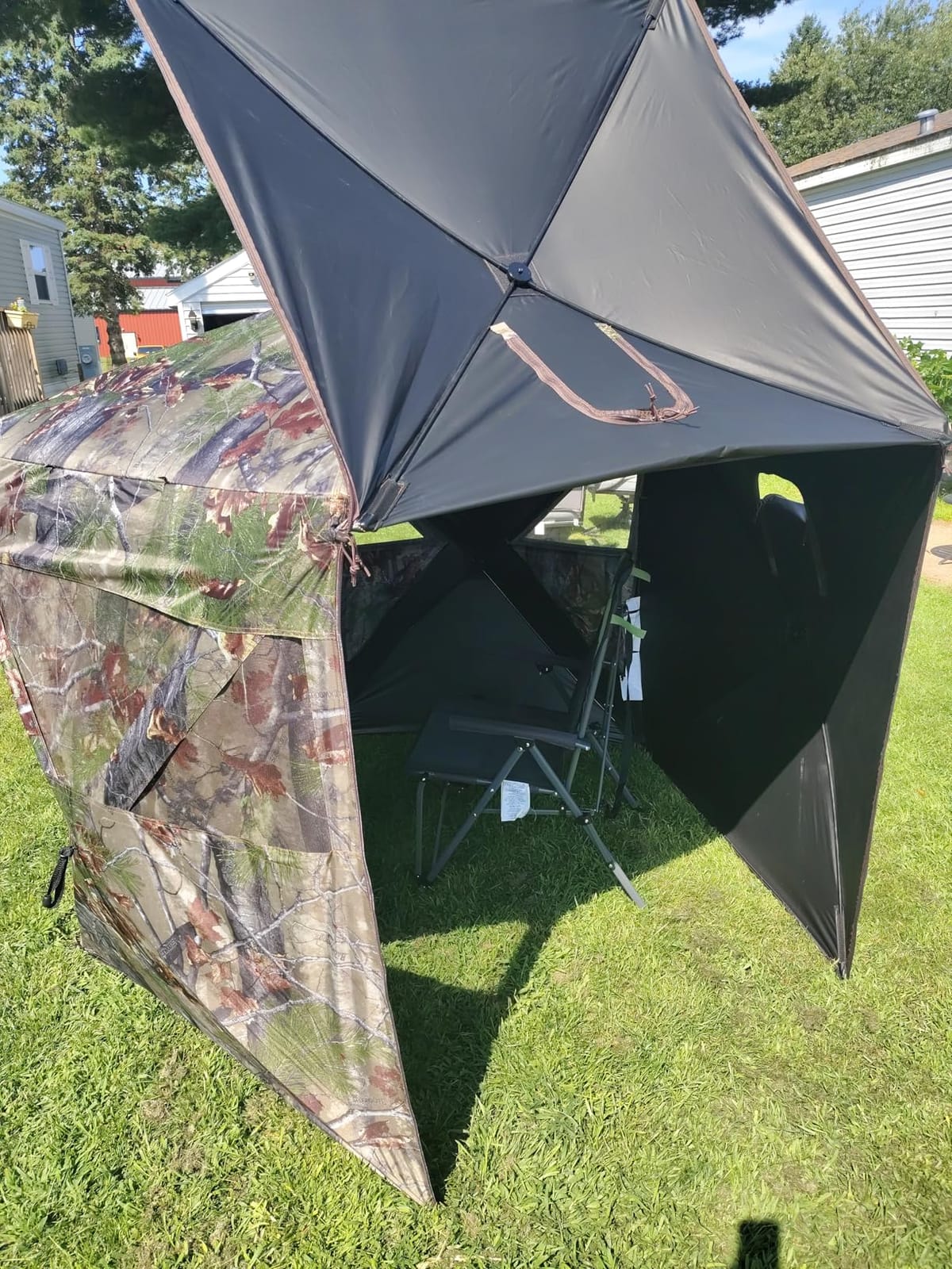 Barronett Blinds® Feather Five, Portable Hunting Blind, Huge Interior, Lightweight, 4-Person, Bloodtrail® Backwoods, 72” x 84” x 84”, FF500BW customer photo 1