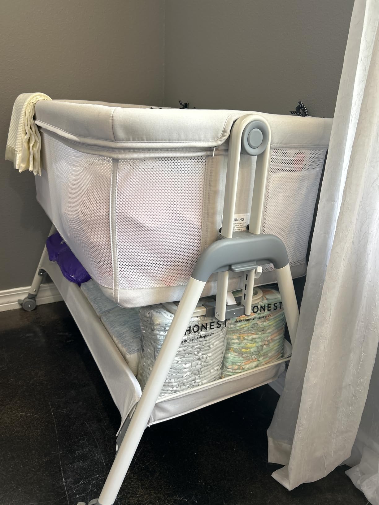 ANGELBLISS Baby Bassinet Bedside Sleeper with Wheels, 6 Heights (Beige) customer photo 2