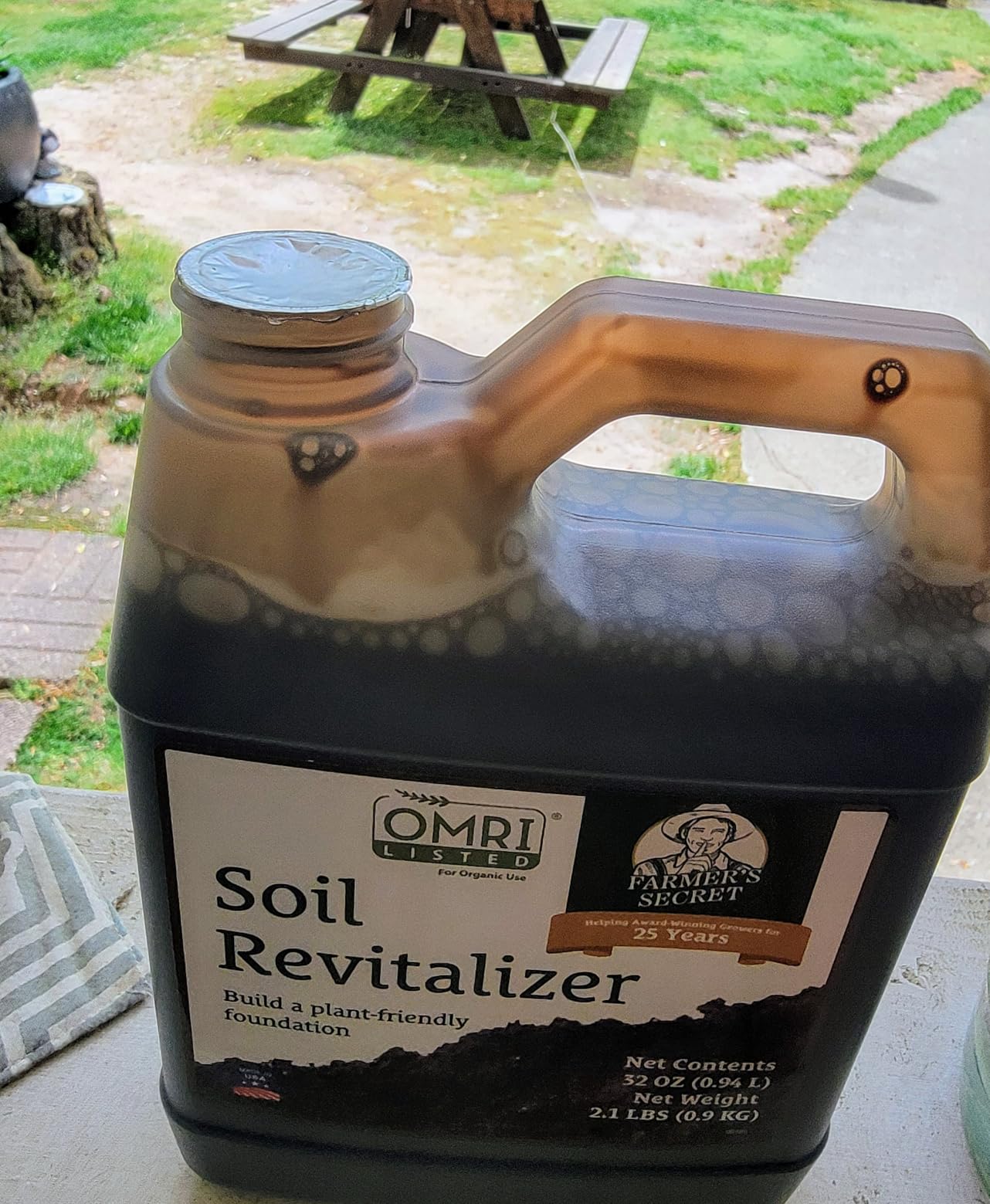 Farmer’s Secret Soil Revitalizer - Organic (OMRI Listed) Dirt Health Booster - Liquid Compost Soil Amendment - Activated Humic Acid - Great for Fall/Spring Application (32oz) customer photo 2