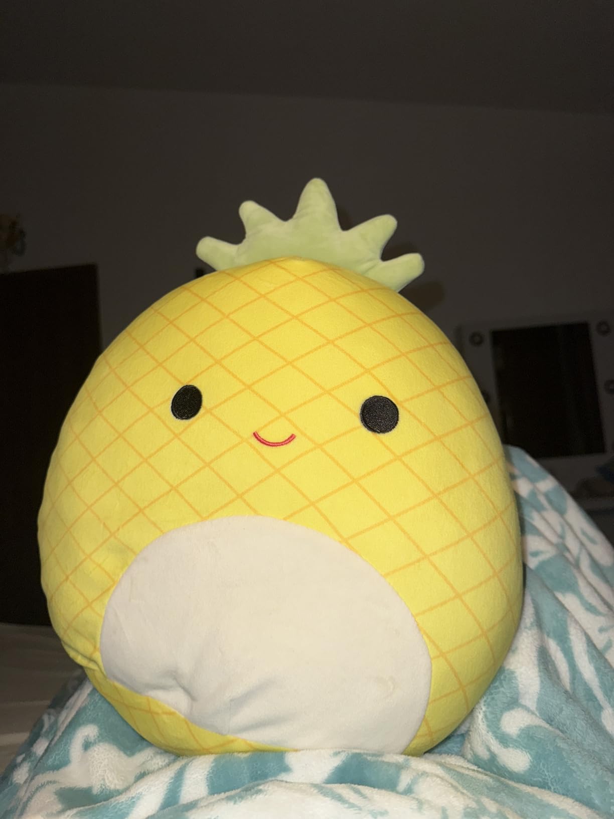 Squishmallows Original 20-Inch Maui Yellow Pineapple with Green Top - Jumbo Ultrasoft Official Jazwares Plush customer photo 1