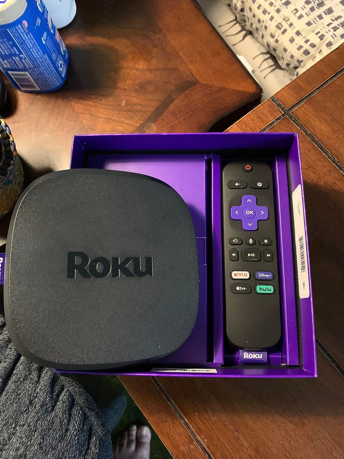 Roku Ultra LT (2023) HD/4K/HDR Dolby Vision Quad-Core Streaming Player with HDMI Cable, Headphones, Voice Remote w/Private Listening, Ethernet customer photo 2