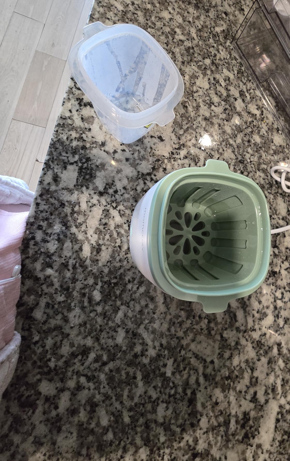 Momcozy Bottle Warmer for Baby, Fast Heating Breastmilk for All Bottles customer photo 1