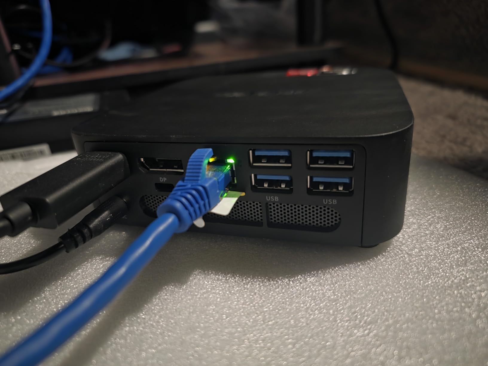 ACEMAGIC K1 Gaming Mini PC Ryzen 7 7735HS 24GB 512GB SSD Windows 11 Pro customer photo 2