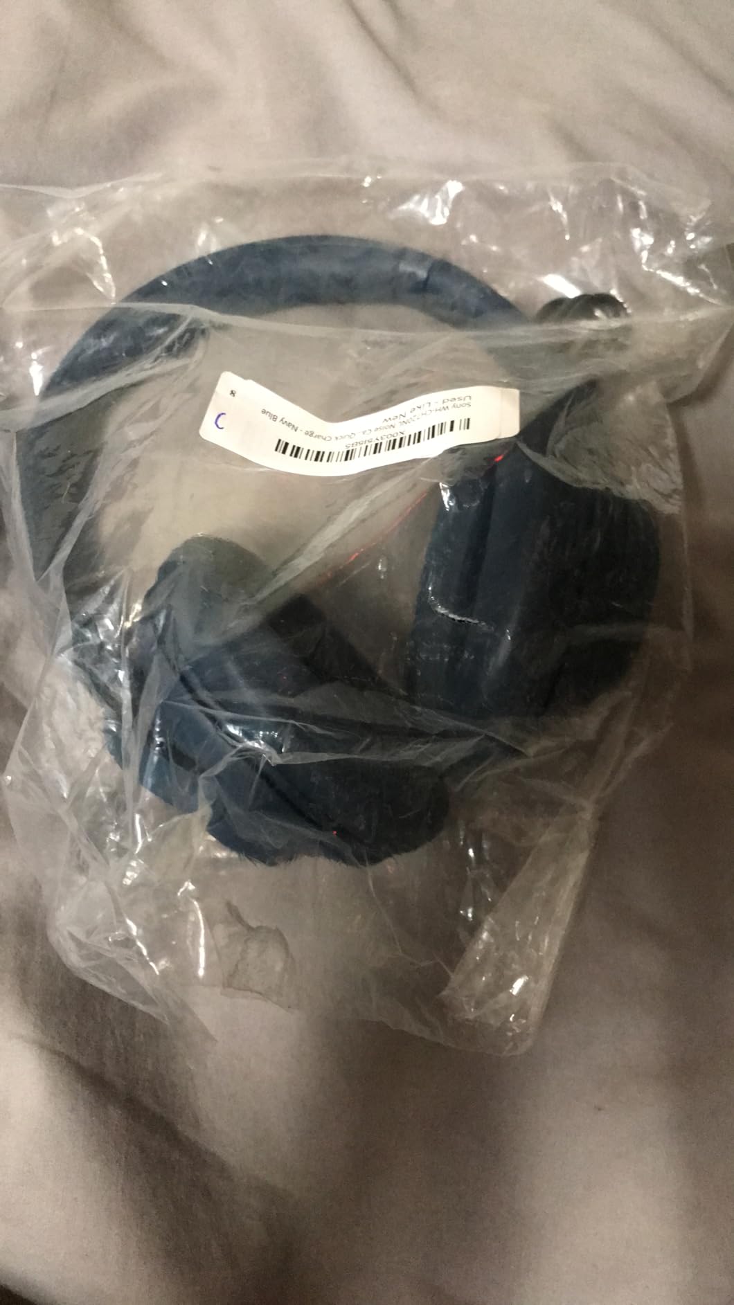 Sony WH-CH720NW Noise Canceling Wireless Bluetooth Headphones - Built-in Microphone - up to 35 Hours Battery Life and Quick Charge - Matte White customer photo 2