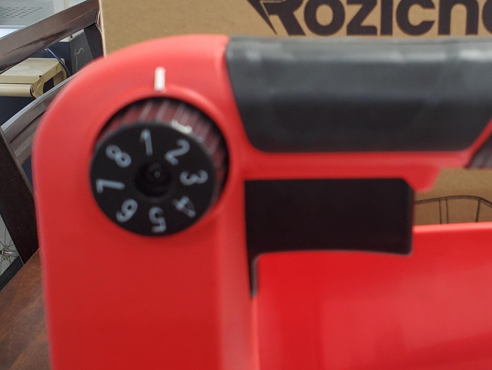 Rozlchar Power Spreader Compatible for Dewalt 20V/60V, Covers 5,000 sq. ft. customer photo 2