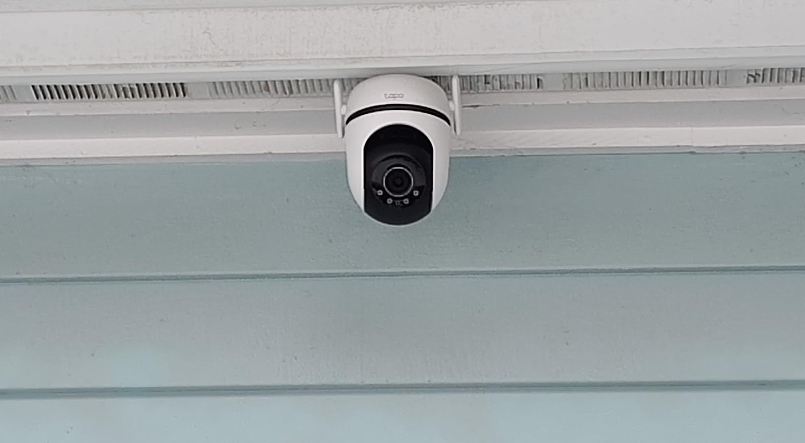 TP-Link Tapo 2K QHD Outdoor Pan/Tilt Wi-Fi Security Camera, 360° View, Motion Tracking, Color Night Vision, Free Person/Vehicle/Motion Detection, Cloud & SD Card Storage, 24/7 Recording, Tapo C520WS… customer photo 2
