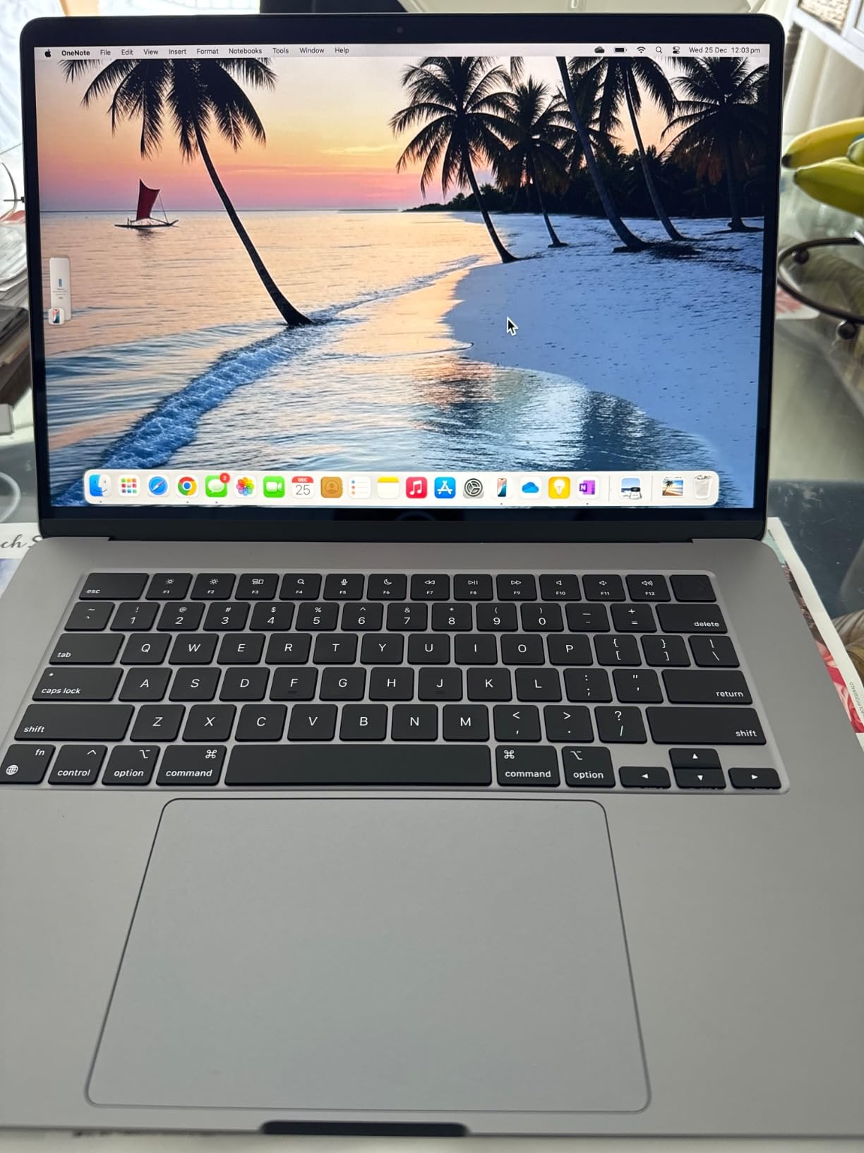 MacBook Air M2 15-inch Renewed customer photo 2