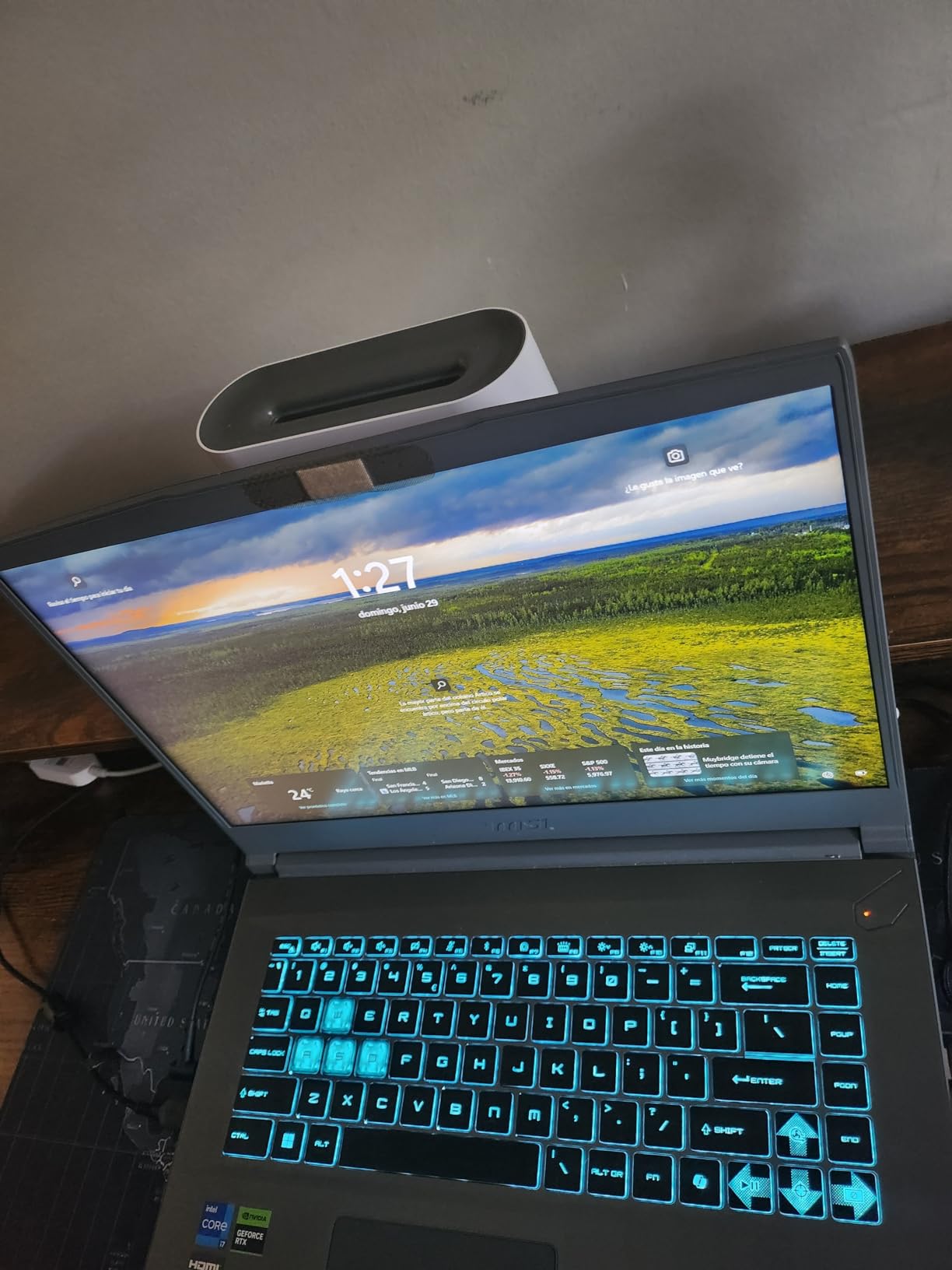 MSI Thin 15 customer photo 2