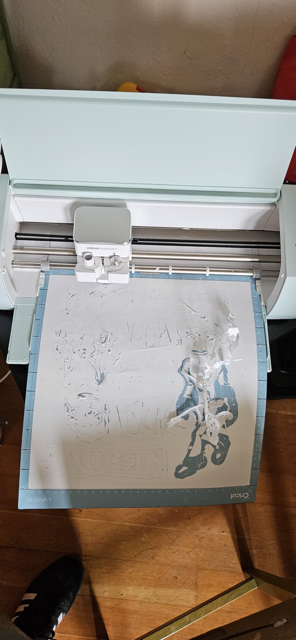 Cricut Value Permanent Vinyl, Rainbow Sampler – 12in x 5ft Rolls (10 ct) customer photo 2