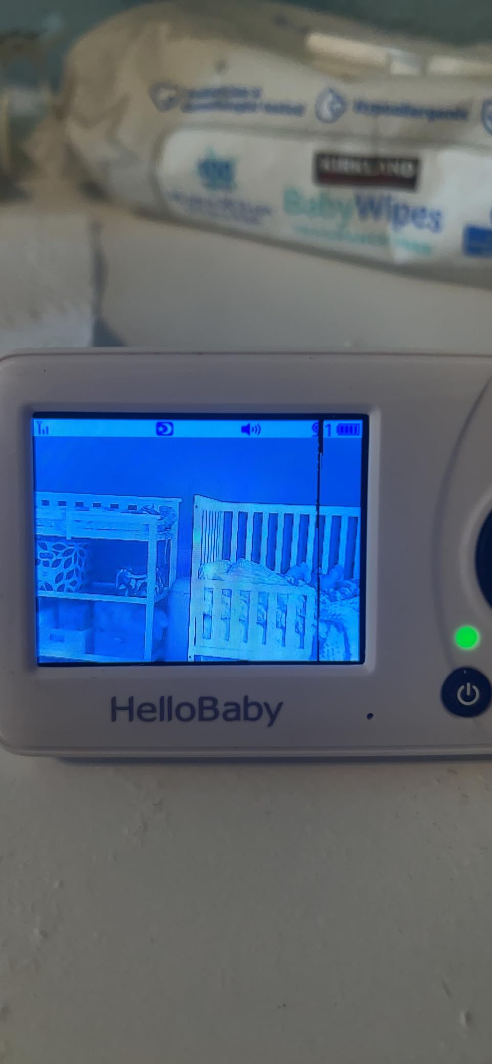 HelloBaby Monitor with 2 Cameras, 2.4'' Portable Travel Screen Baby Monitor No WiFi, 1000ft Long Range Video Baby Monitor, Night Vision, VOX Mode-Power Saving, Baby Safety Camera,for Baby/Pet/Elder customer photo 2