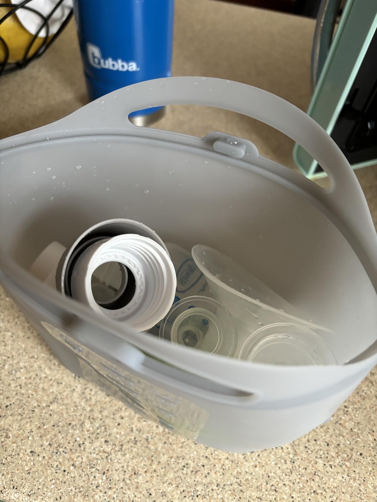 Haakaa Silicone Microwave Steamer & Steriliser Bag, 70oz/2000ml Large Capacity Reusable Steaming Bags for Baby Bottles, Breast Pump, Accessories, Pacifiers,Teethers, Great for Home&On The Go, Grey/1PC customer photo 2