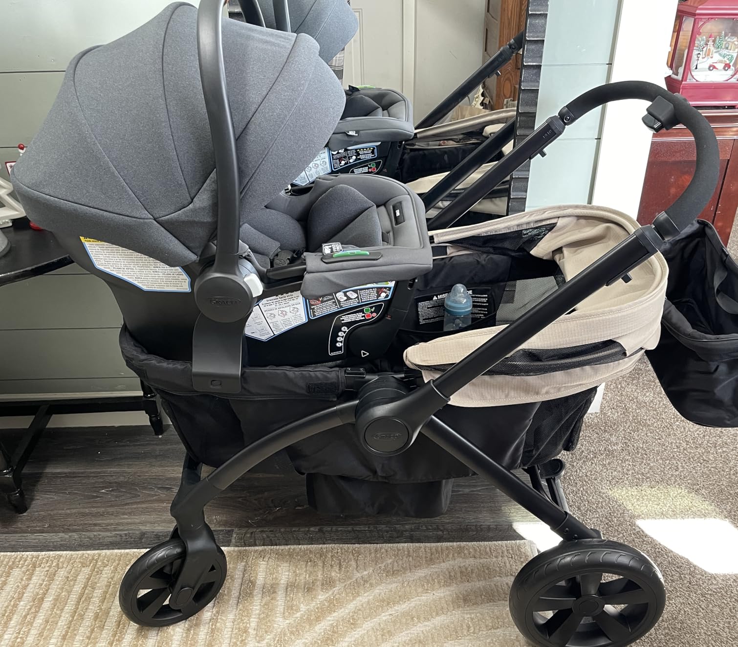 Graco® Gomax Infant Car Seat, Ace, Lightweight, Reclining Rear Facing Car Seat Installs with or Without a Base customer photo 1