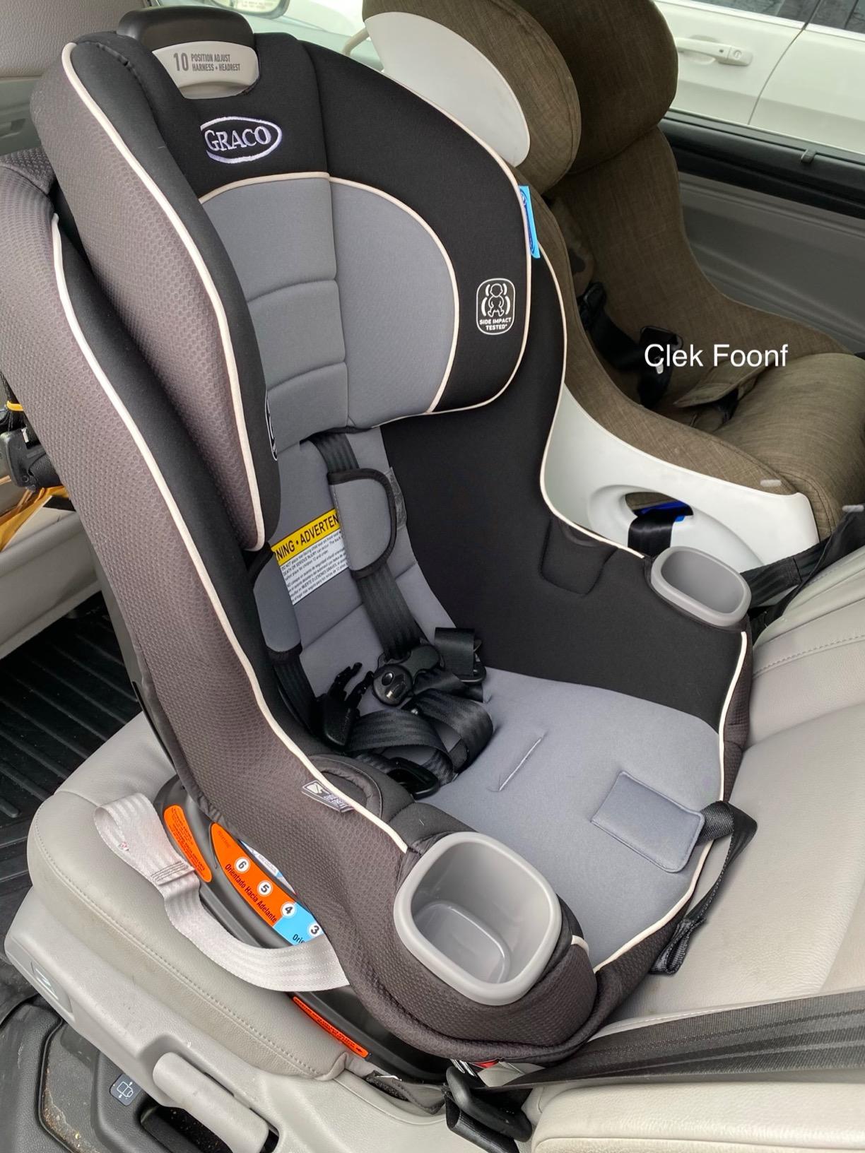 Graco Extend2Fit 3-in-1 Convertible Car Seat, Talia customer photo 2
